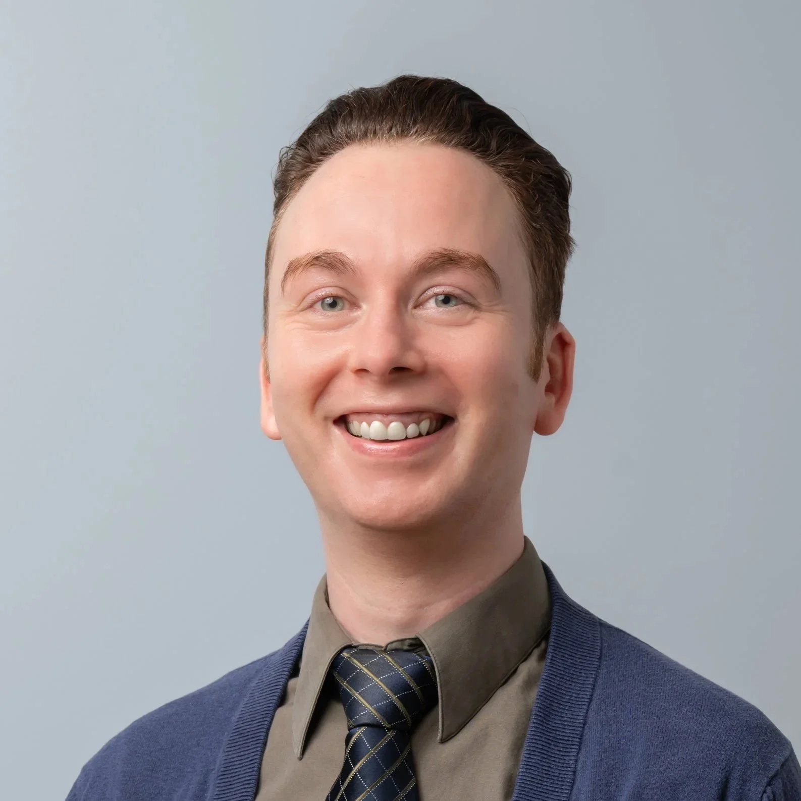 Lee Cravens Headshot