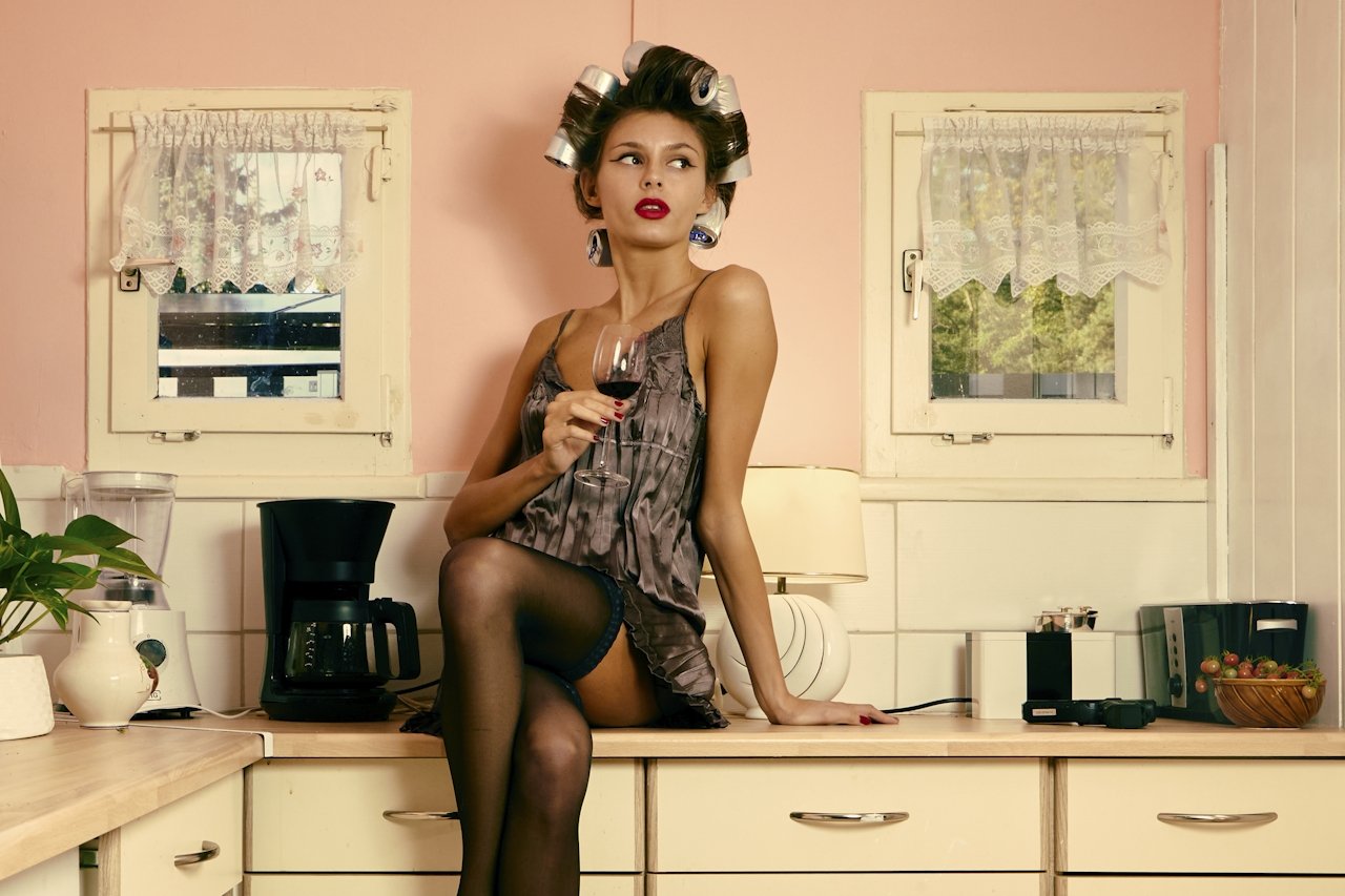 High Masking Autism in Women: Why We're All Secretly Oscar-Winning Actors