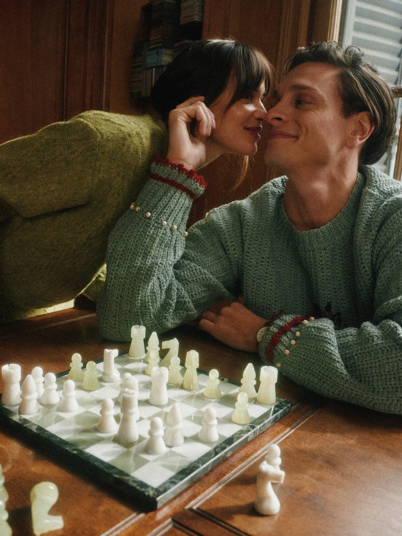 The Psychology of Seduction: How to Attract a Man Using Neuroscience