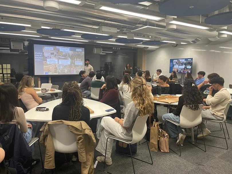 Thank you for joining us! π«
A huge thank you to everyone who came along to our Introduction to Bar & Chambers and Introduction to Mooting sessions!
We hope you enjoyed learning more about life at the Bar and the exciting opportunities ahead thi