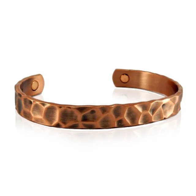Dinted Design Bracelet KCB267.jpg