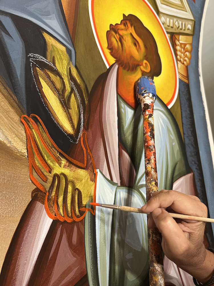 Close Up Hand Painting Icon Tom Clark.png