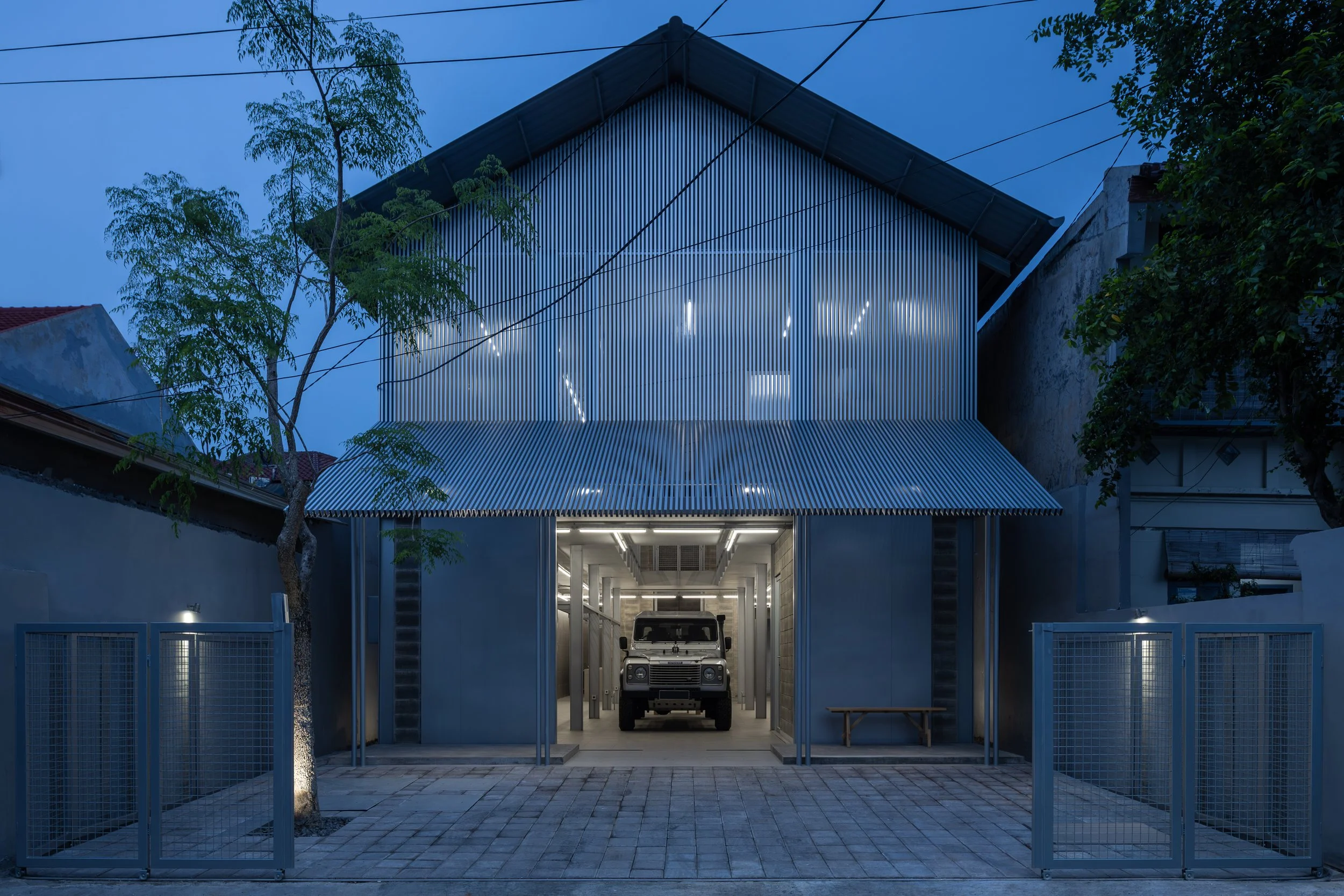 P Workshop, Surabaya - Hermawan Dasmanto Architecture