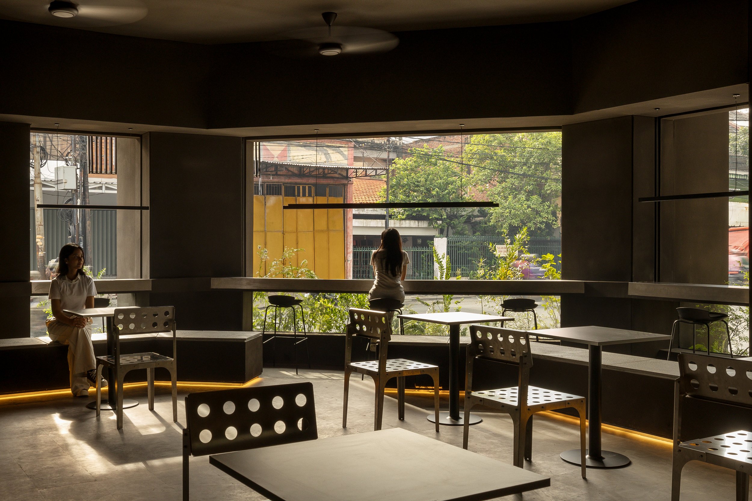 Triv Office Final-13.jpg