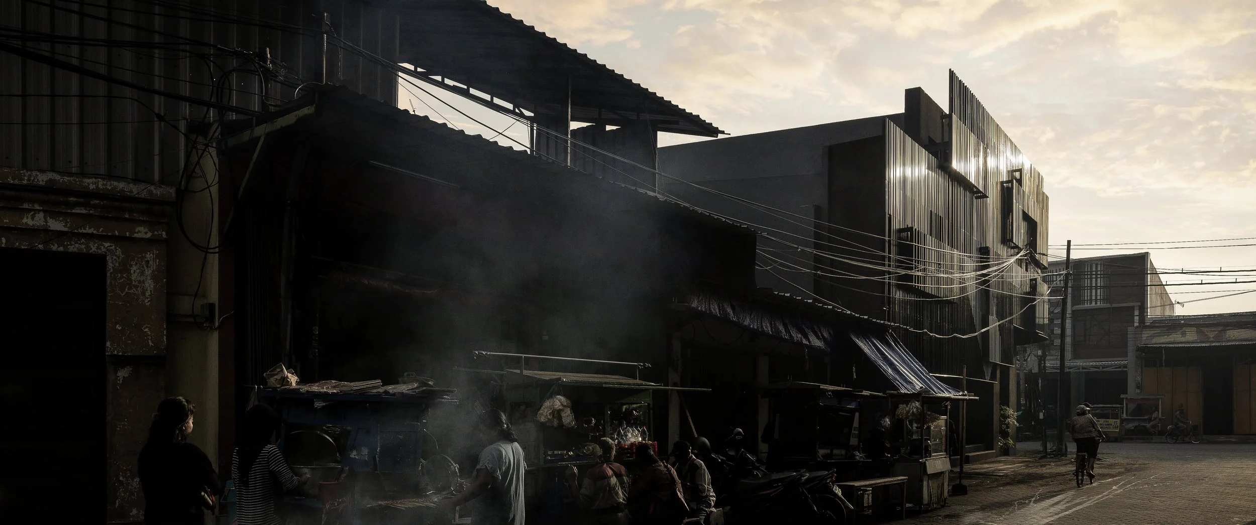 Triv Office, Surabaya - Hermawan Dasmanto Architecture