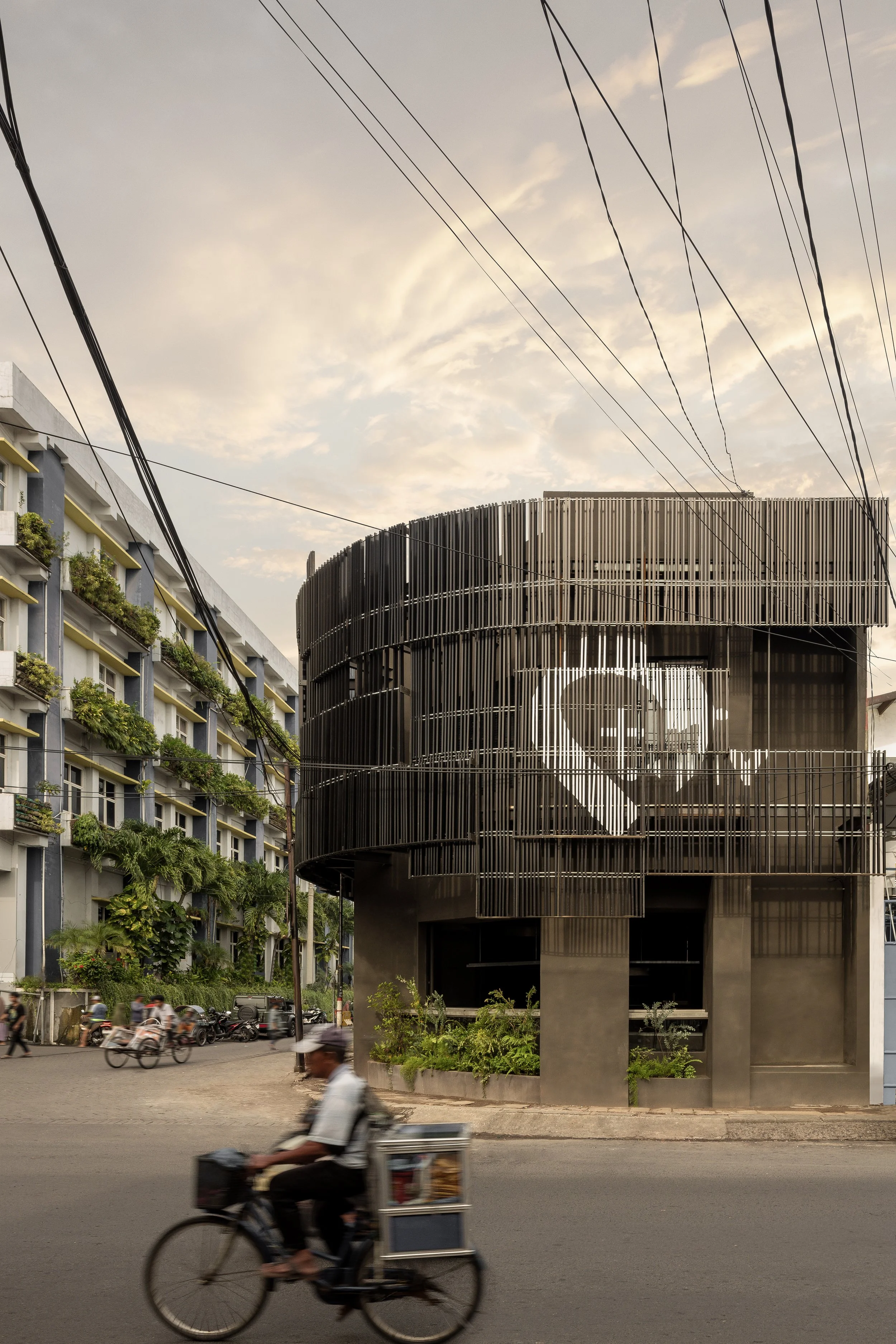 Triv Office Final-15.jpg