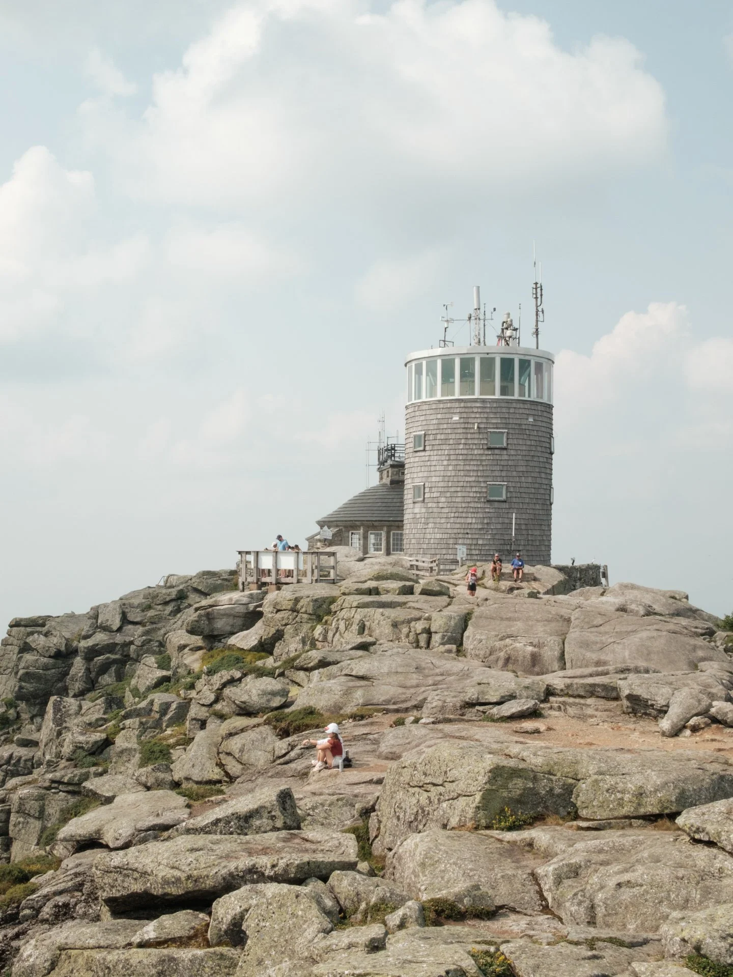 Outdoor_058.jpg