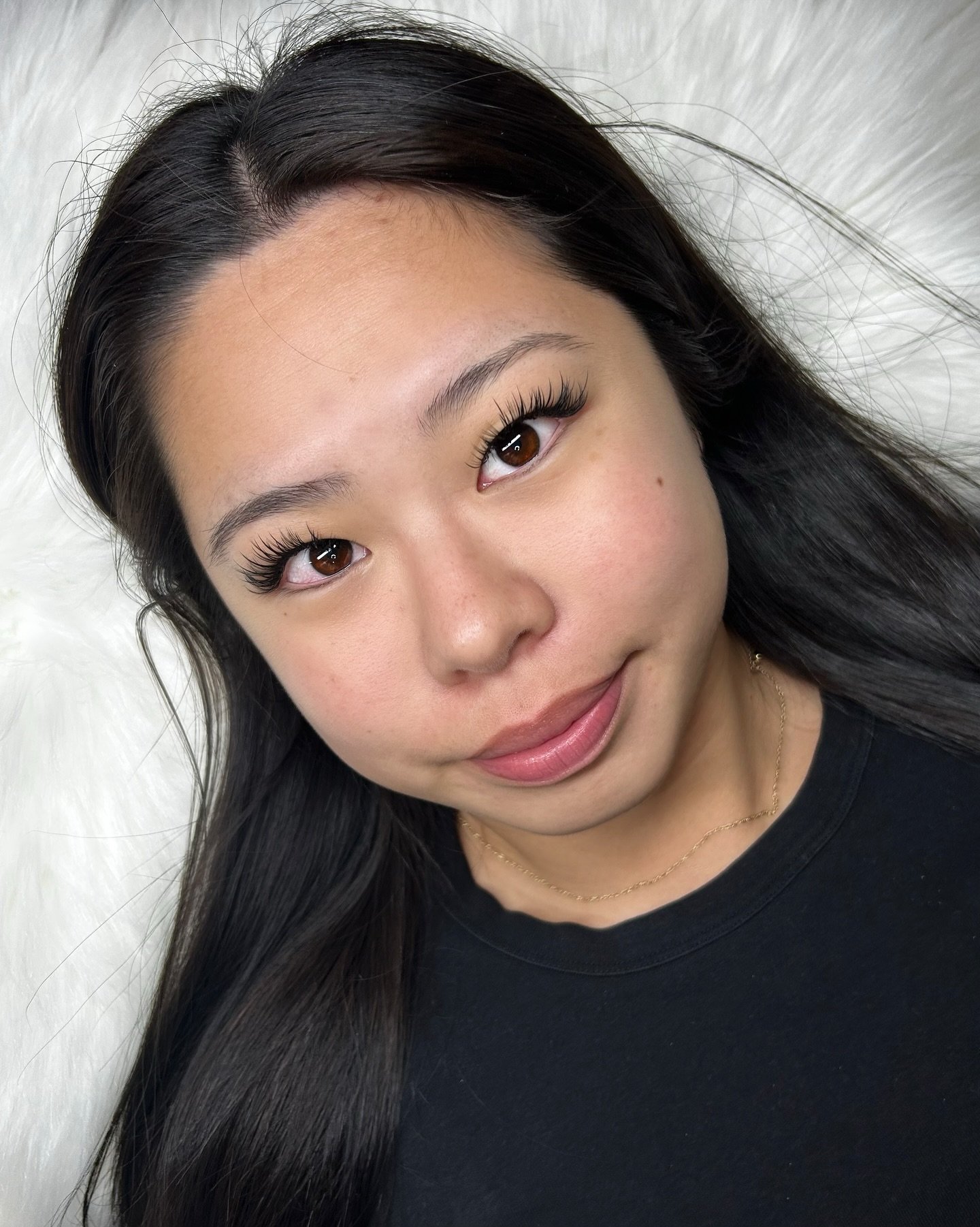 LC CURL ON MONOLID EYES ARE GAME CHANGER 😍

We&rsquo;ve tried every curl on her, from C to D to L but LC speaks MAGIC 🪄🦄
________
📆 Booking November
🫶🏻 New Client Lash Special
📍 Oak Ridges, Richmond Hill