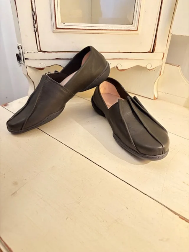 Trippen (dark green)