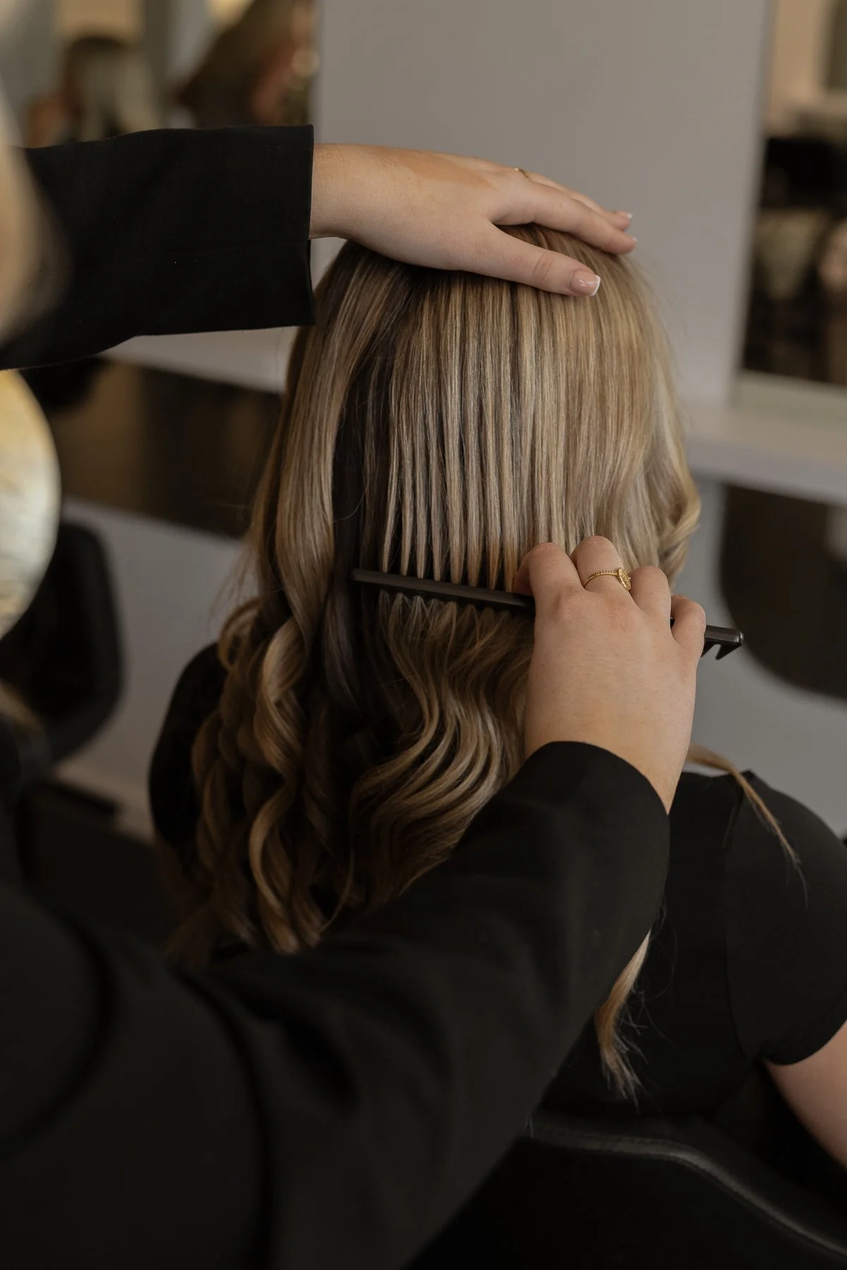 LOXX SALON WR 2.jpg