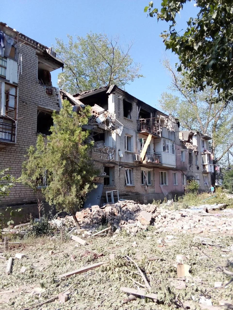Thousands trapped in occupied Ukrainian city as Caritas calls for safe evacuation