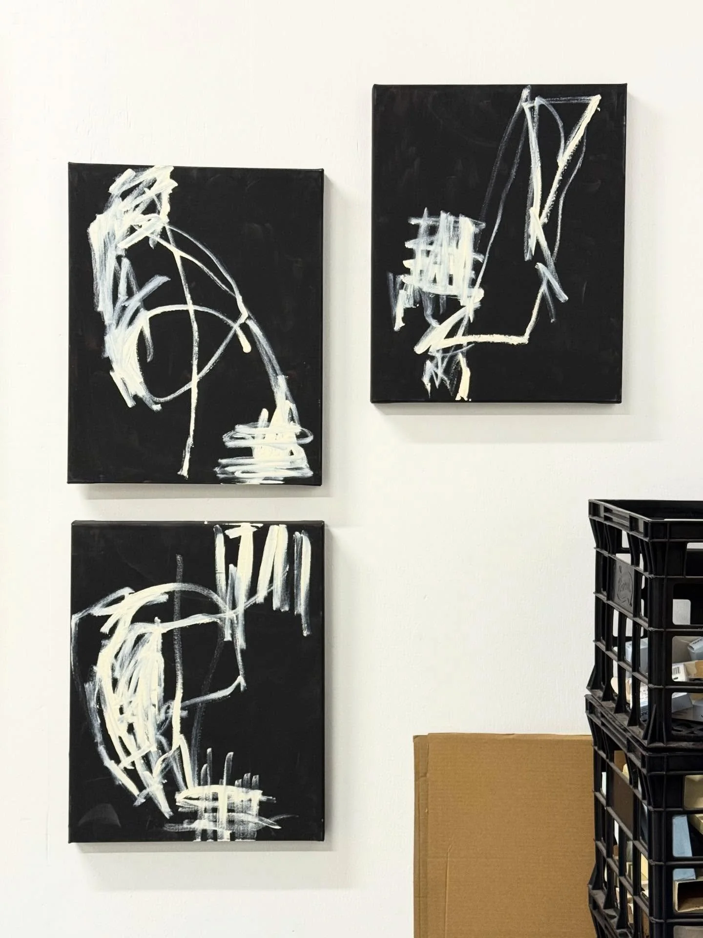 January always gives me extra time, and I&rsquo;m loving spending a few extra hours in the evenings at the studio. Walls are getting filled and it really does feel like a fresh new year of possibilities and ideas.

How&rsquo;s your Jan going? Mines d