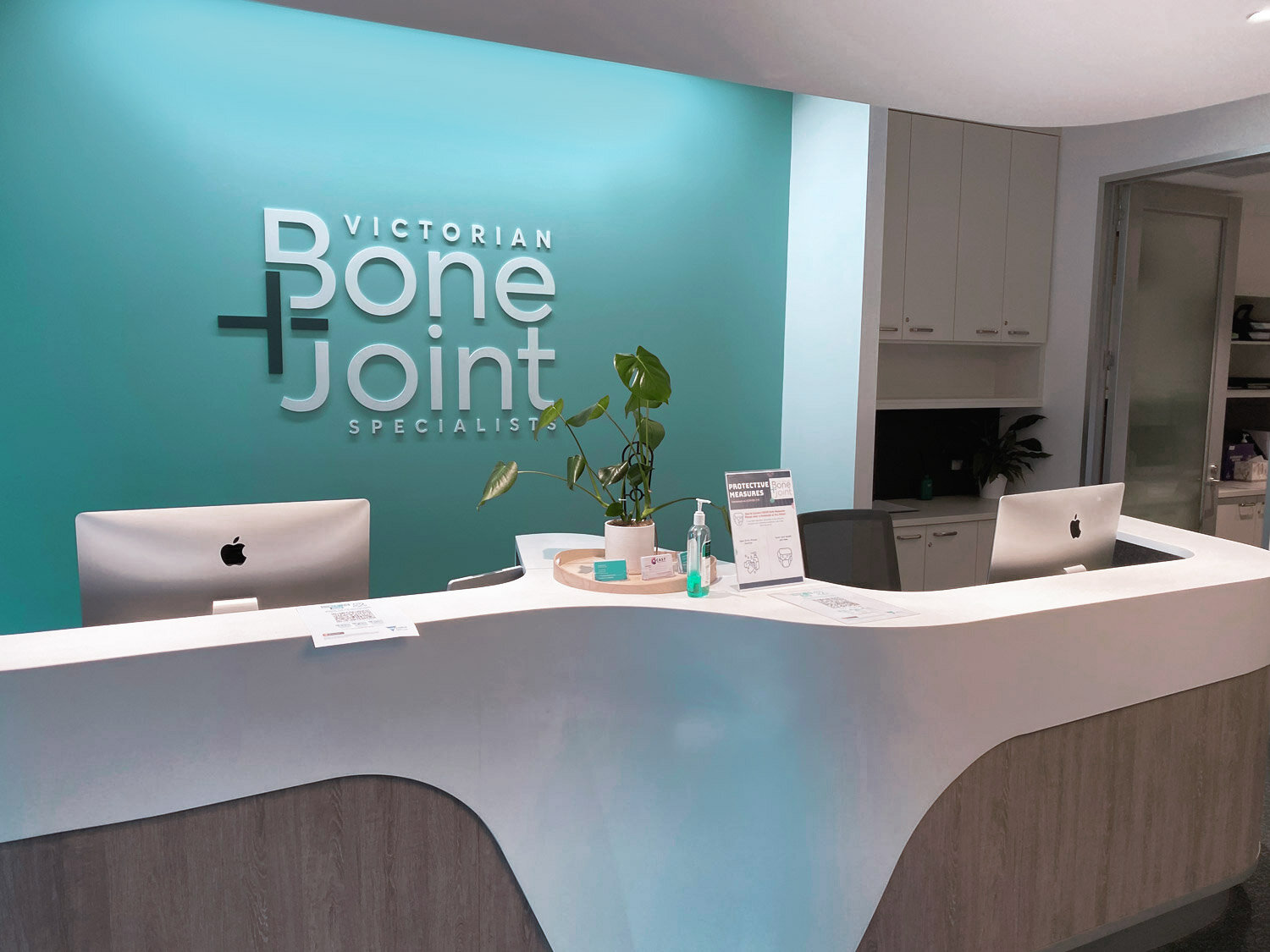 Victorian Bone & Joint Specialists are a team of dedicated internationally trained orthopaedic specialists. - 