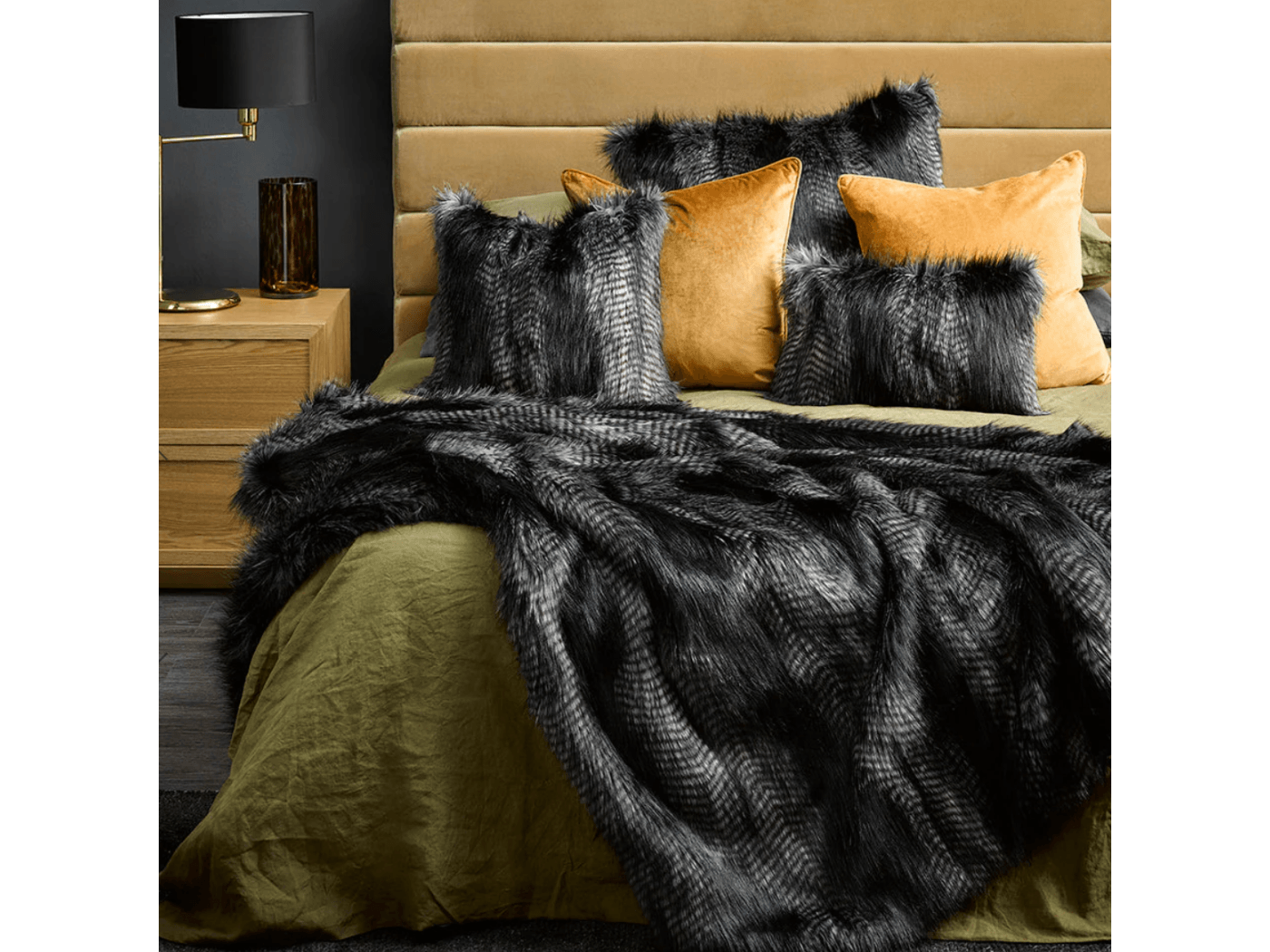 Black Coyote 4.png