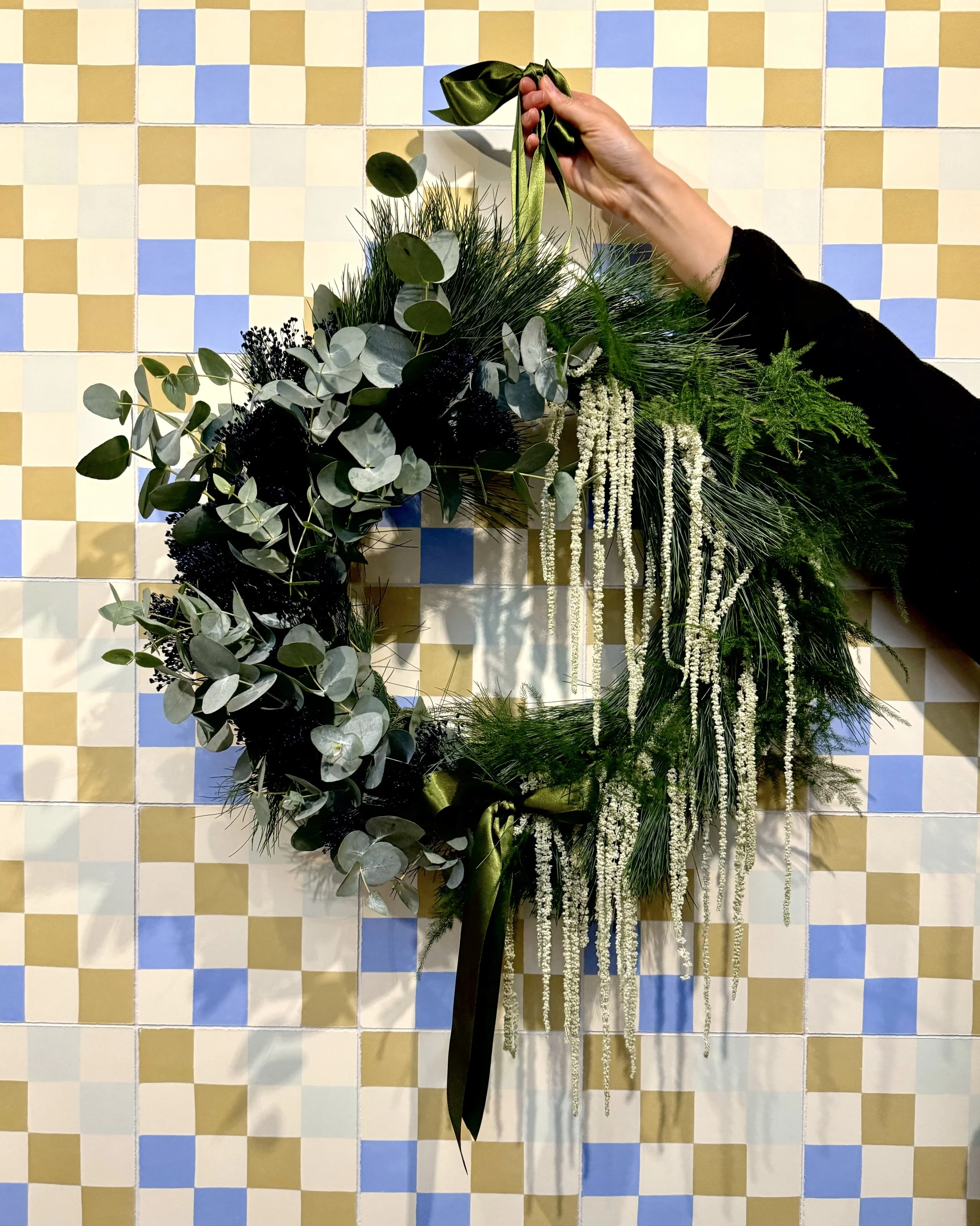 Christmas Wreath Making Workshop | Sunday 30 November 2025 | 14:00pm-15:30pm | £65 | The Forge, Bristol