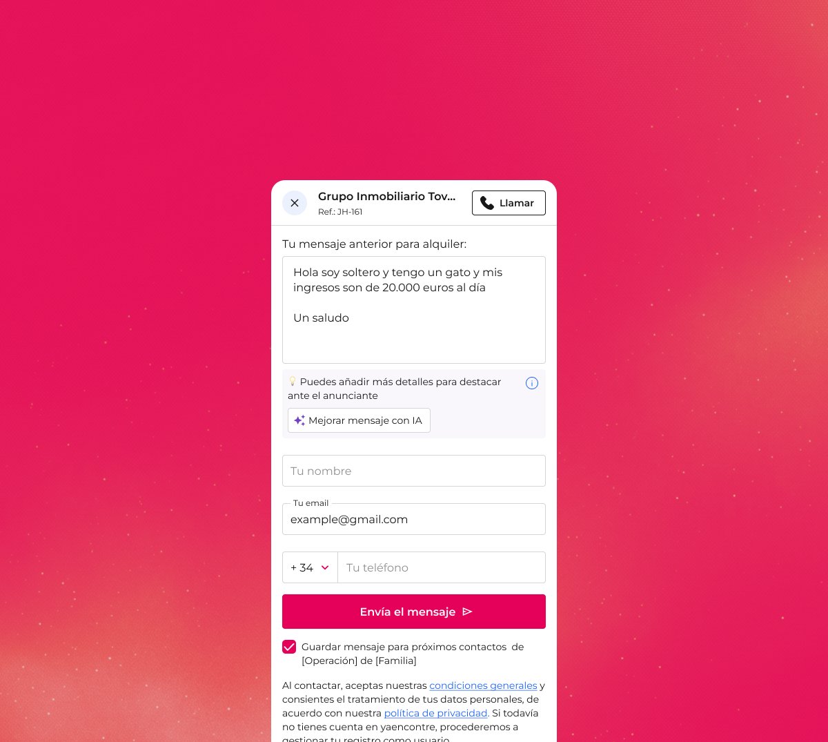 Formulario móvil para contactar con una inmobiliaria, con mensaje editable, opción de mejorar texto con IA, campos de nombre, correo, teléfono y botón para enviar.