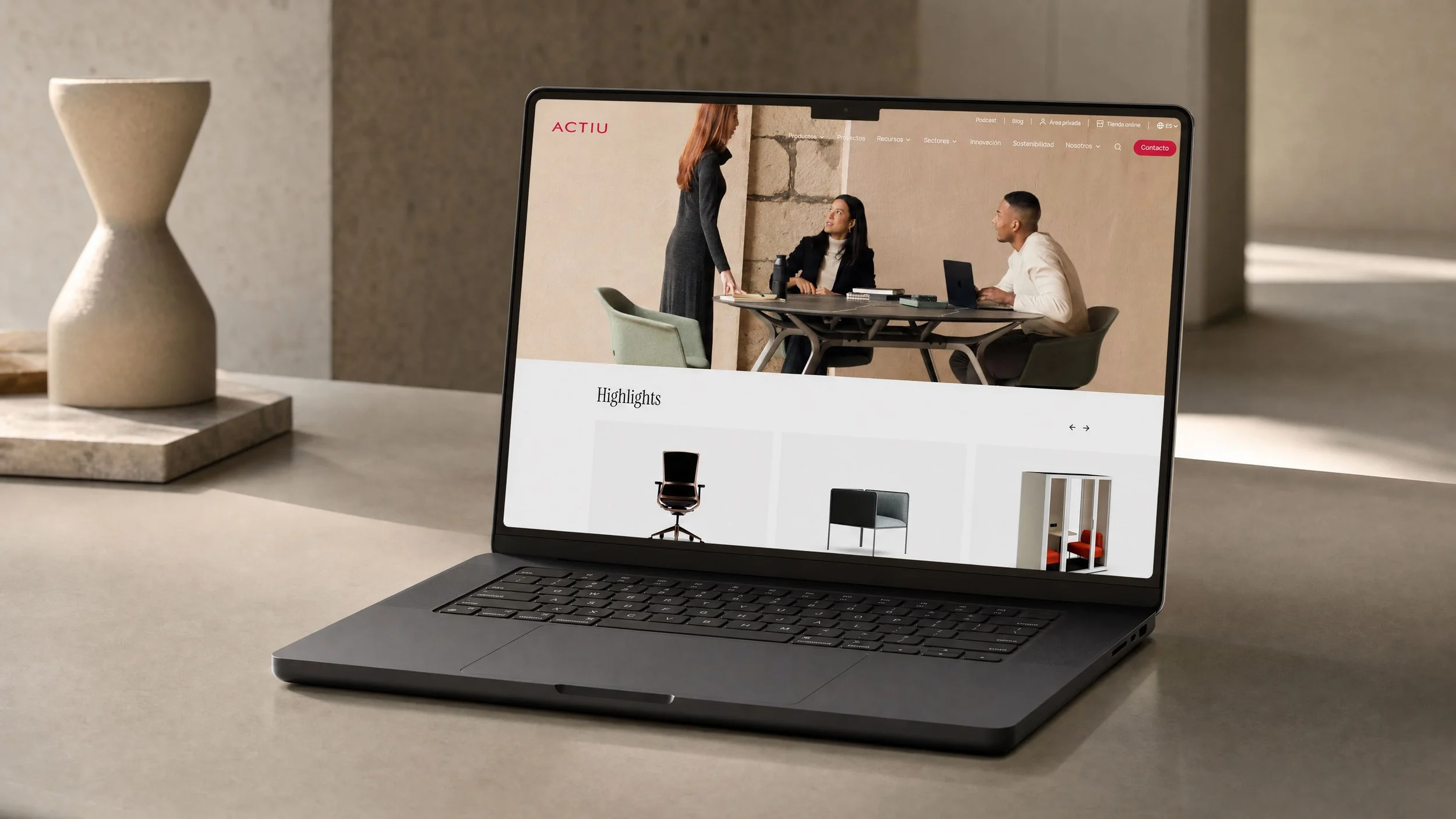 Actiu. Rediseño web B2B para generación de leads en la industria del mueble