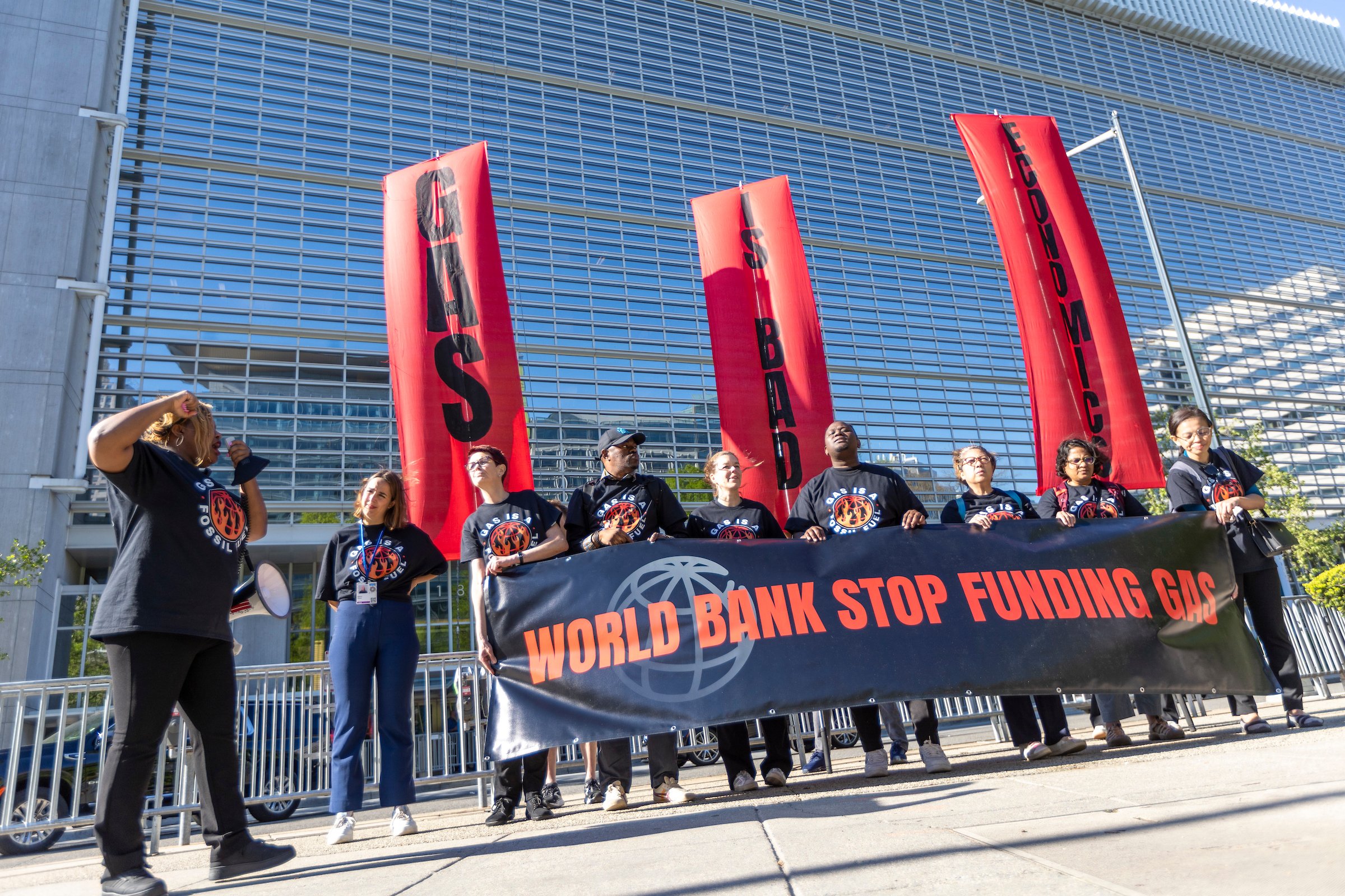 20240416_Bad_Gas_World_Bank_0233 (1).jpg