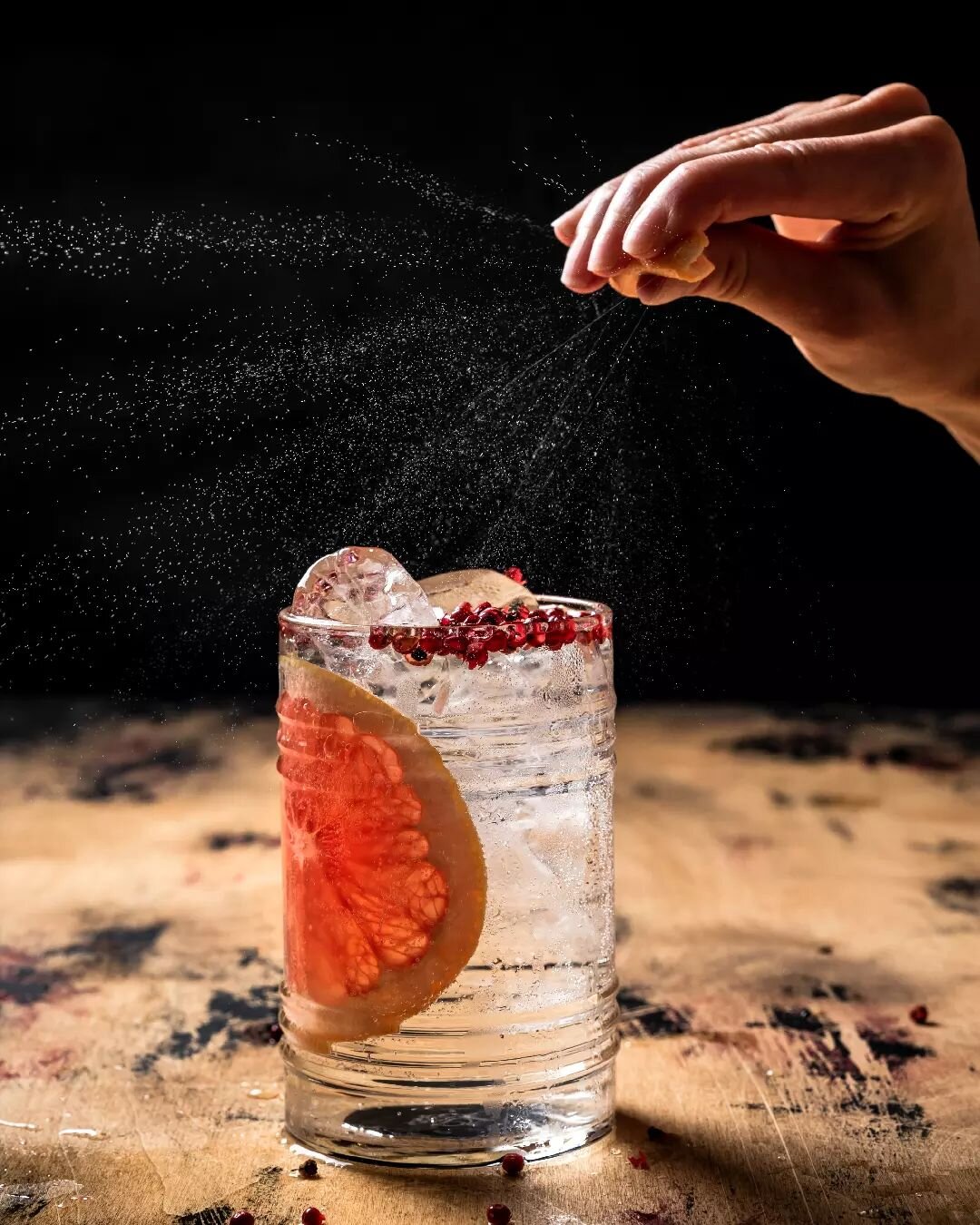 Happy World Gin Day!&nbsp;🍸
​
Oh, and it's Saturday. Even more reason to celebrate!&nbsp;✨
​
​At The Bucket Bar, our mixologists will mix and serve delicious, refreshing gin tonics.&nbsp;
​Do you prefer a good cold beer? Or are you a wine-lover? We 