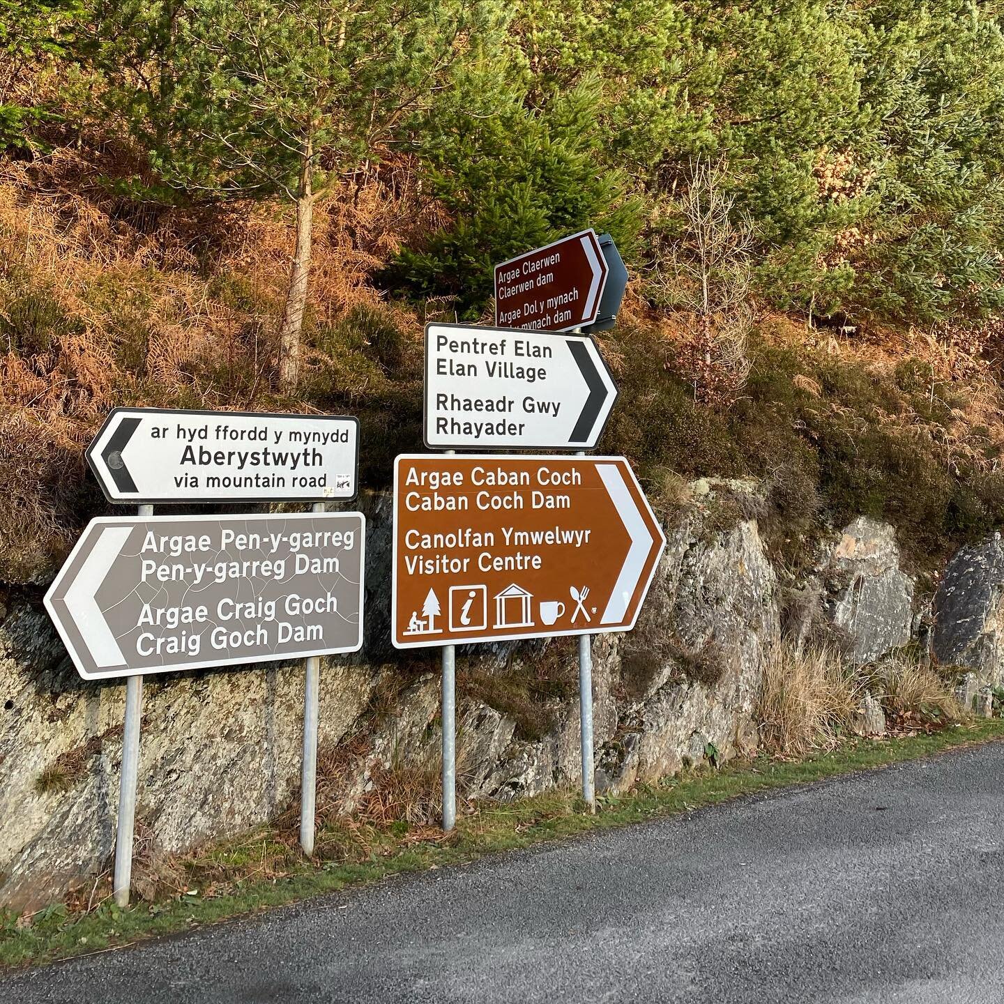 .
P L A C E S  T O  G O
.
When you visit us at Little Welsh Getaways there are plenty of things to do and see. From a leisurely stroll to paragliding or horse riding there are little adventures waiting for you here in Mid Wales. 
.
Take a look at our