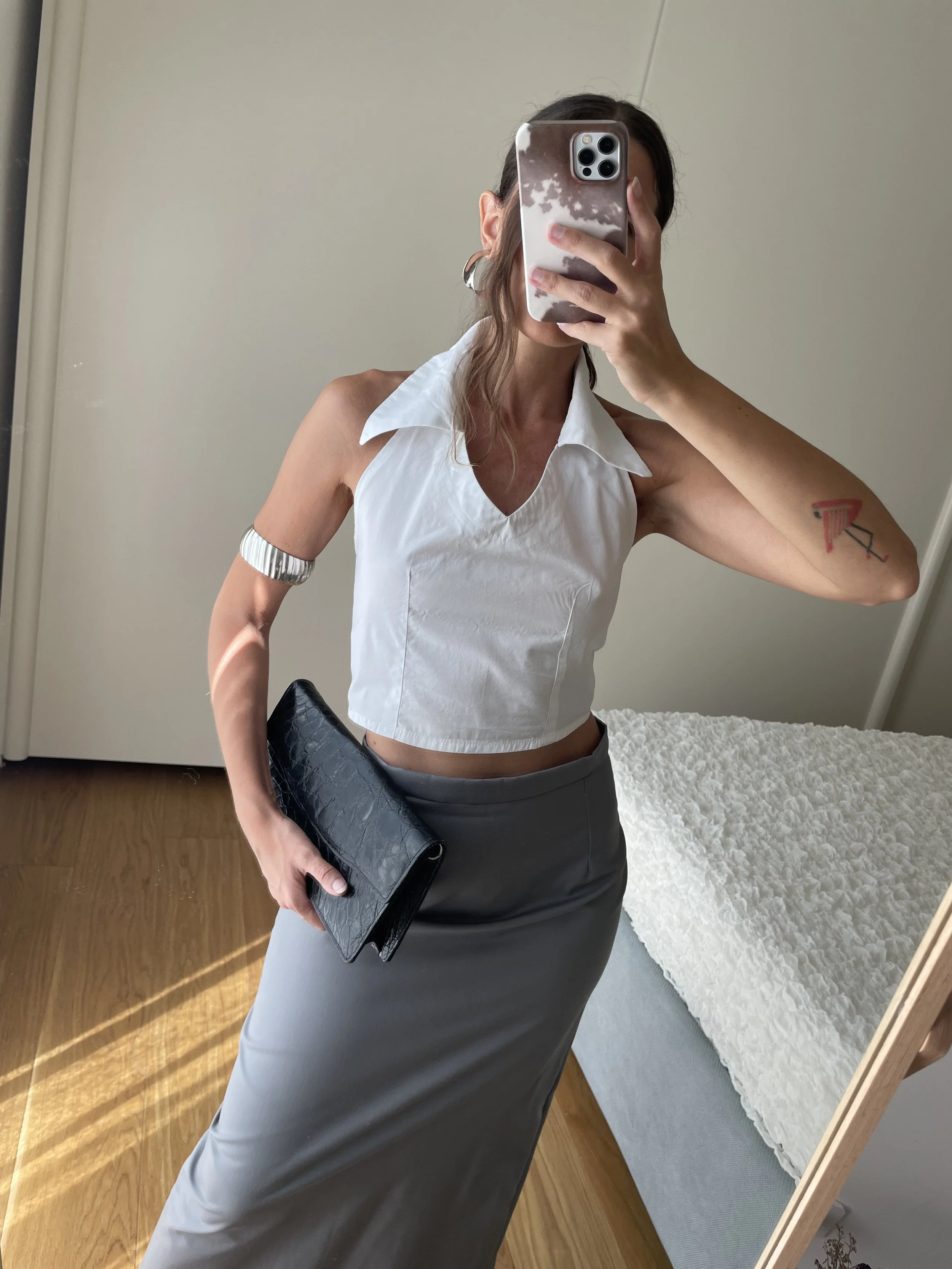 Top vintage Y2K bianco con schiena scoperta