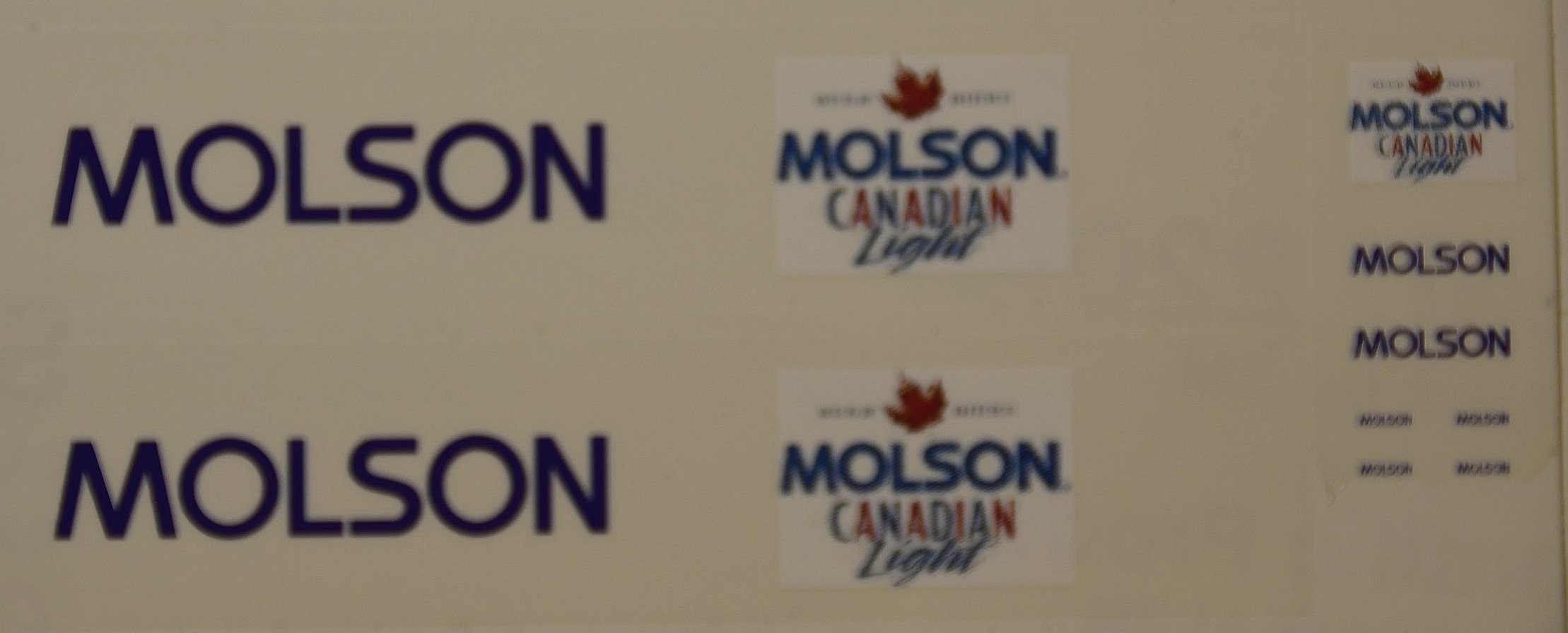 Molson+Canadian+Light.jpg