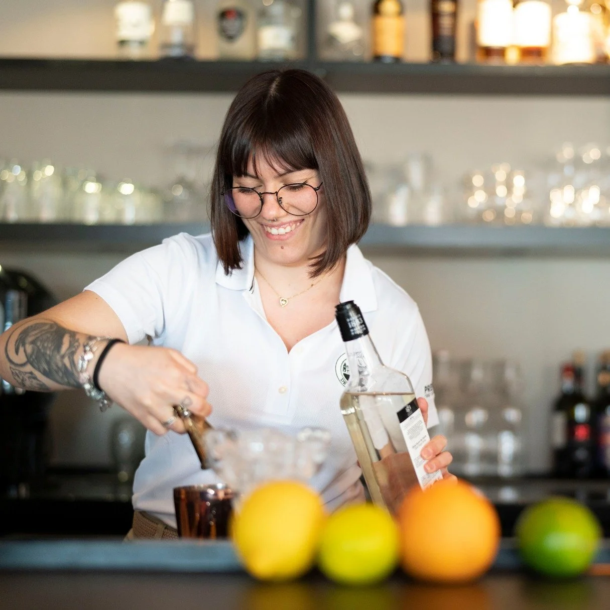 Vous aimez les cocktails ? Vous ne serez pas d&eacute;&ccedil;u(e) ! 🍸

Ap&eacute;rol Spritz, Mojito, Cuba libre, Moscow Mule, Gin Tonic, Americano ou encore Campari orange, nos barmans et barmaids sont l&agrave; pour vous concocter la plus rafra&ic