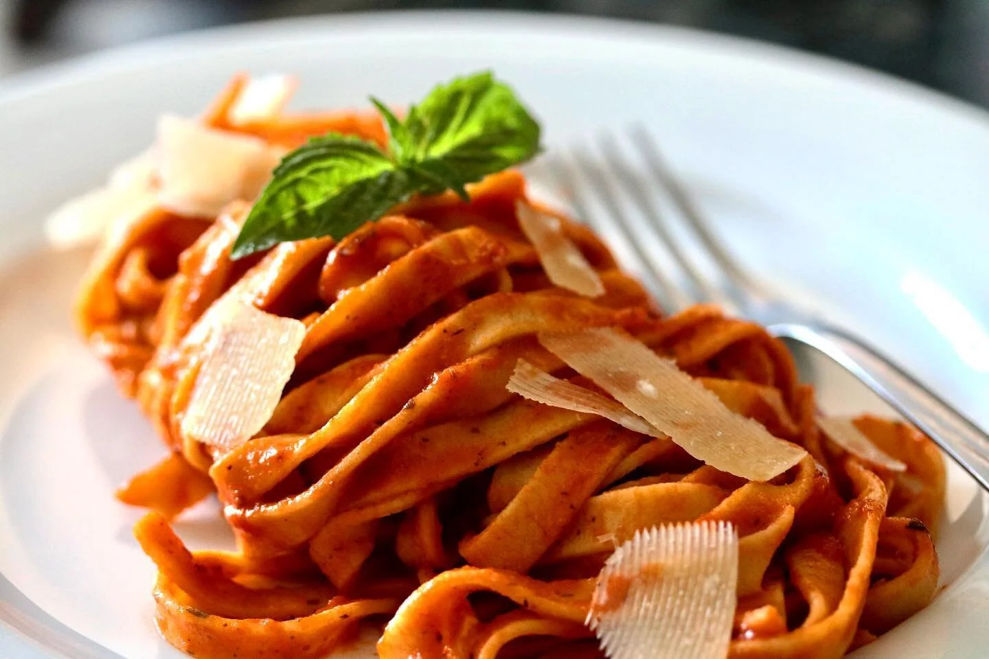 Red Sauce Linguini.jpeg