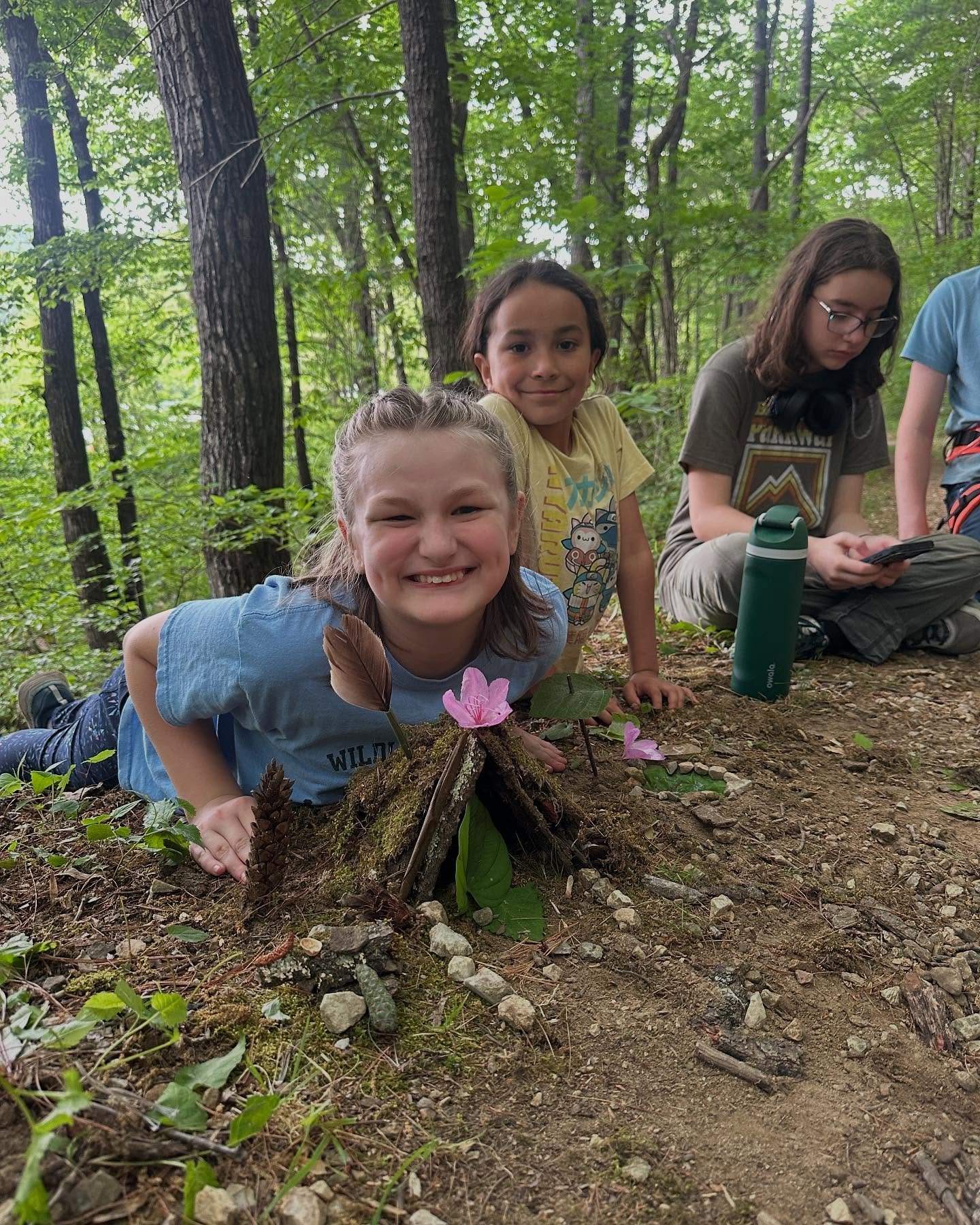 Nature-Based Art and Mindfulness: Wednesday, July 22nd (click here to enroll)