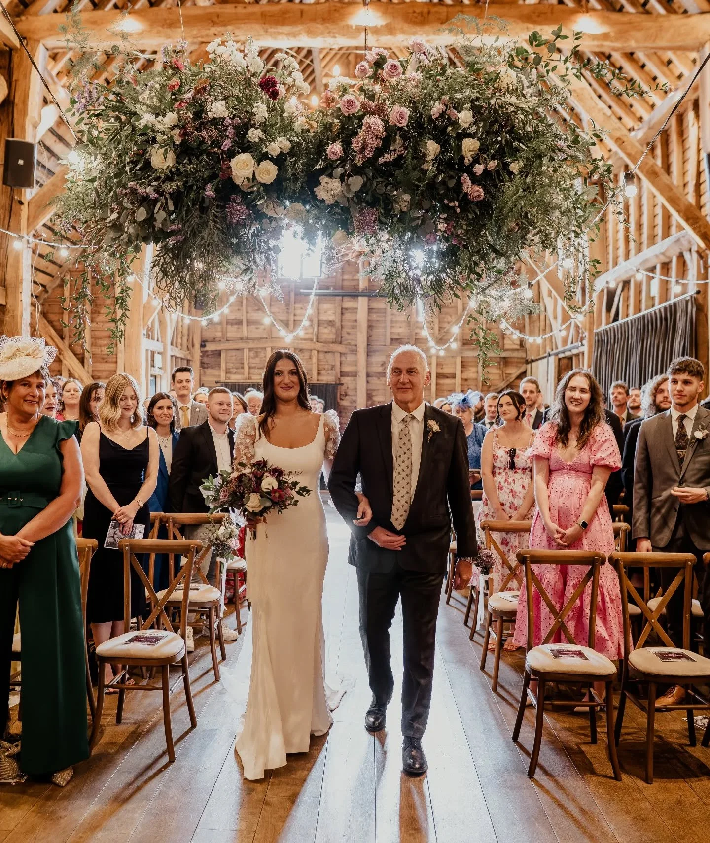 Walking down the aisle underneath the prettiest flower cloud 💜

Photo @bubearphotography /@kayleybullphotography
Venue @barnsatredcoats
Dress @cliffordburrbridal 
Celebrant @lovejemmaceremonies
Hair &amp; mua @sashawrenmakeupandhair 

#barnsatredcoa