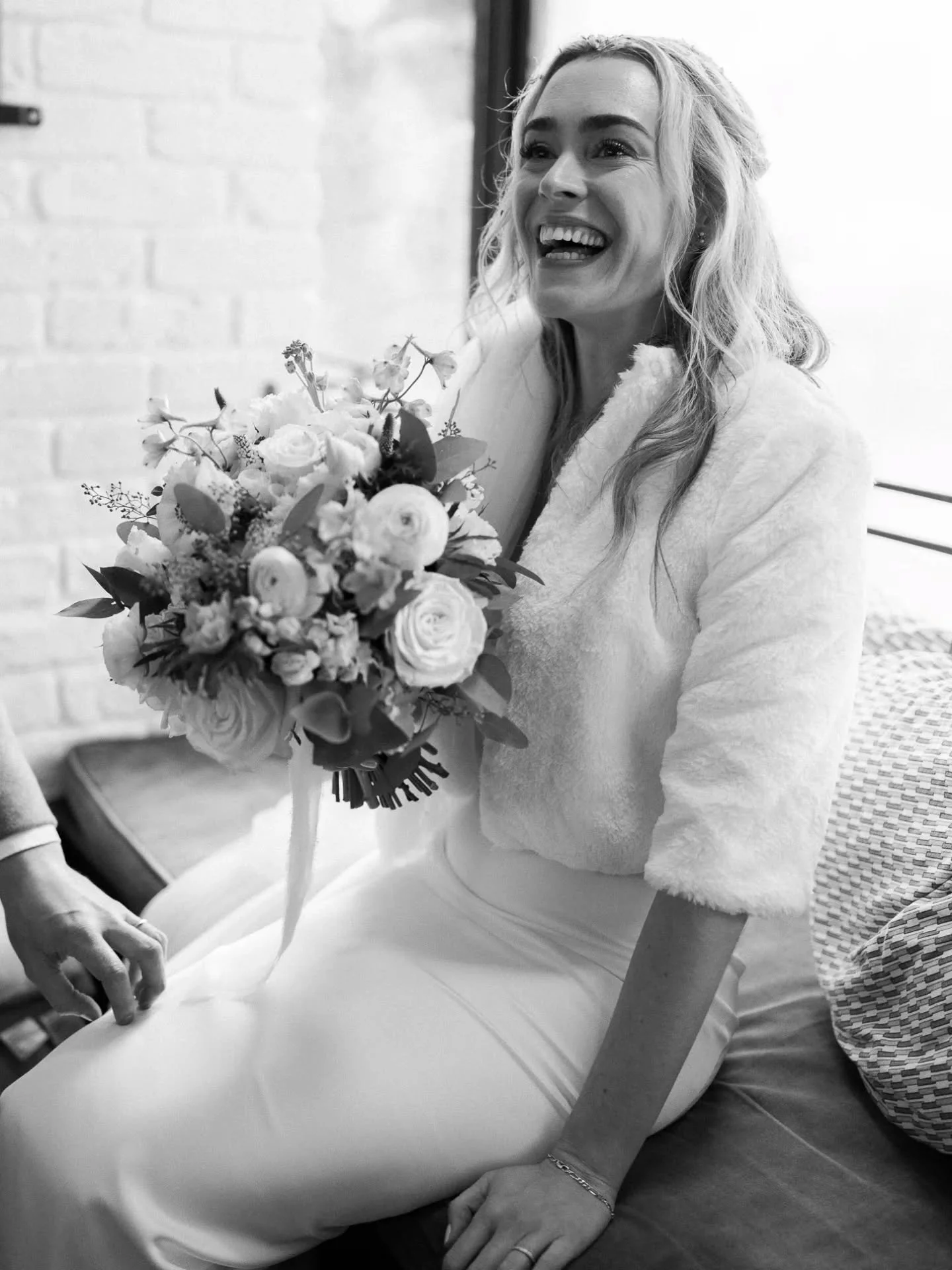 I rarely share b&amp;w photos, but this one of Rachel was too pretty not to share! 😍 

Love that Rachel &amp; Cosmo had a little post ceremony coffee stop at the fab @thegroundworks ☕

#hitchinflorist #hertfordshire #hertfordshireflorist #bedfordshi