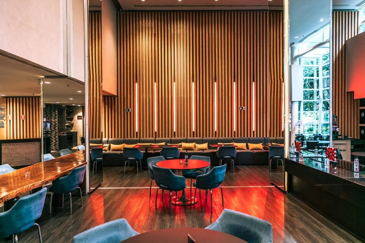 LOCAL TIPS | RESTAURANTS & BARS
