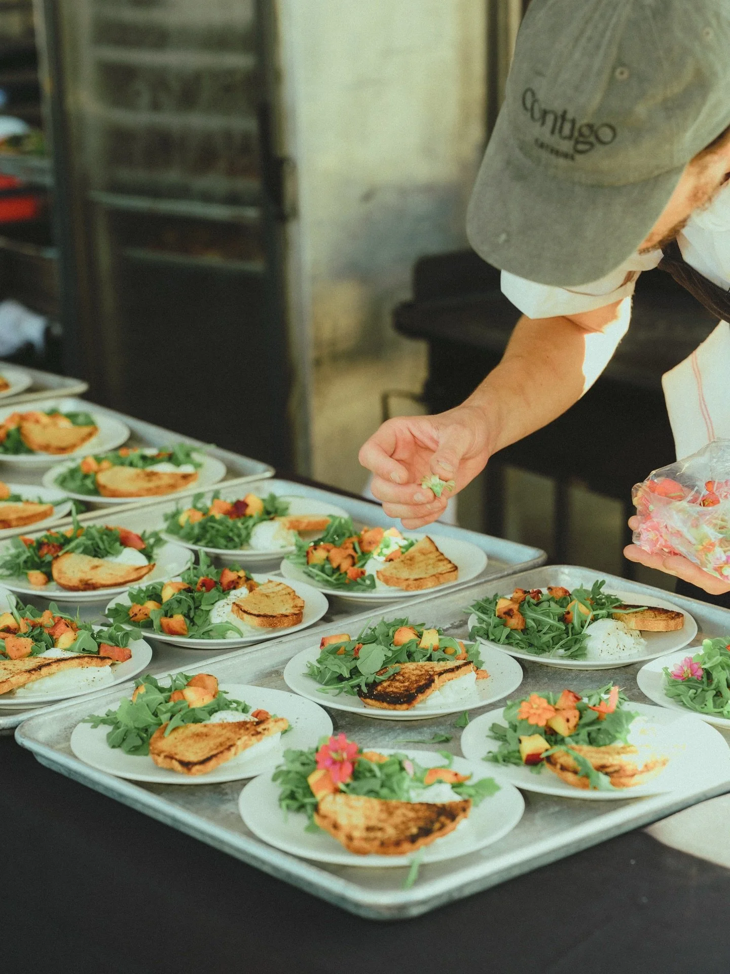 craft in every single plate 🤍

📷 @zachbrighamdelude