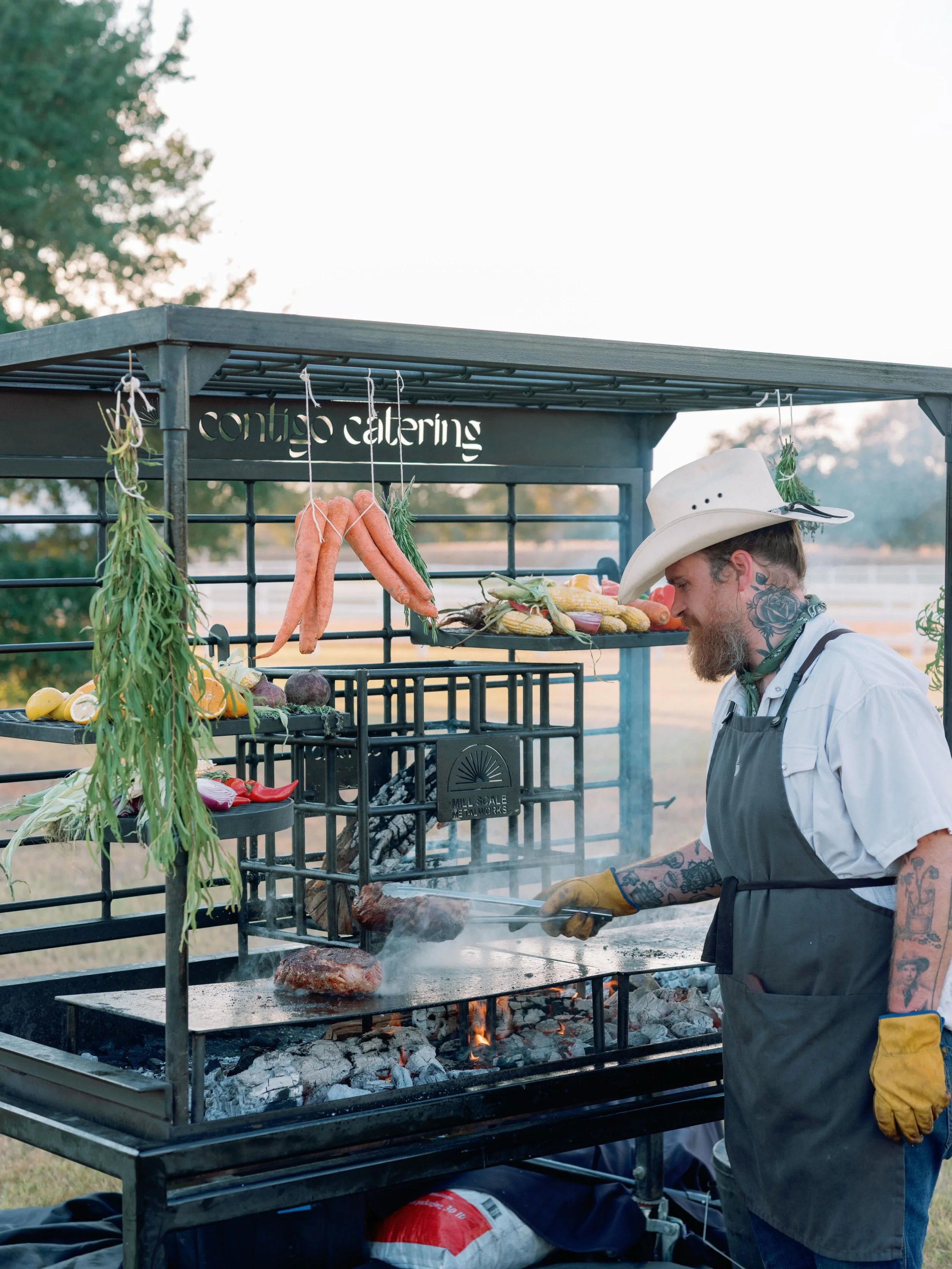 live fire catering is a personality trait and we are fully committed.

photographed by @joshplusdana