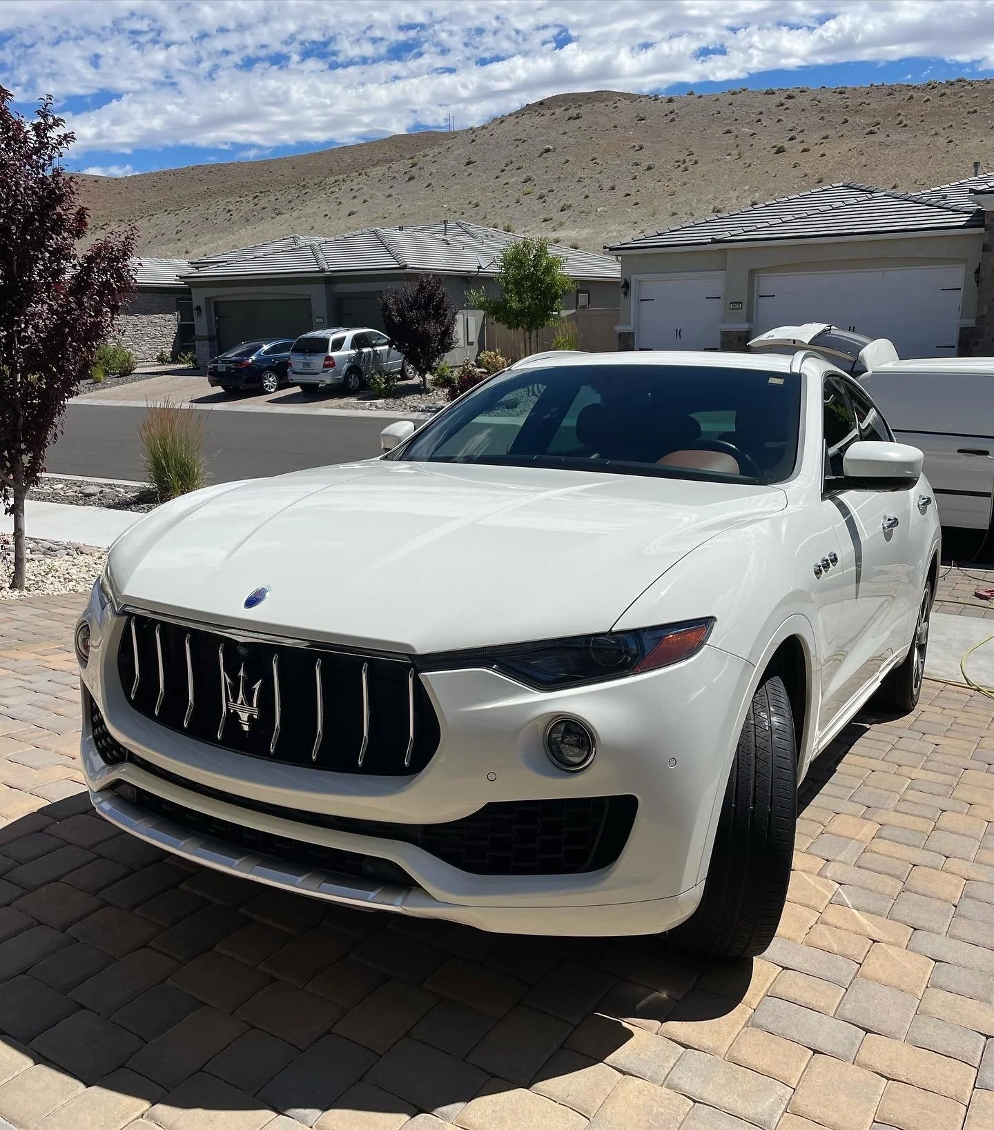 Car Detailing and Window Tinting Reno