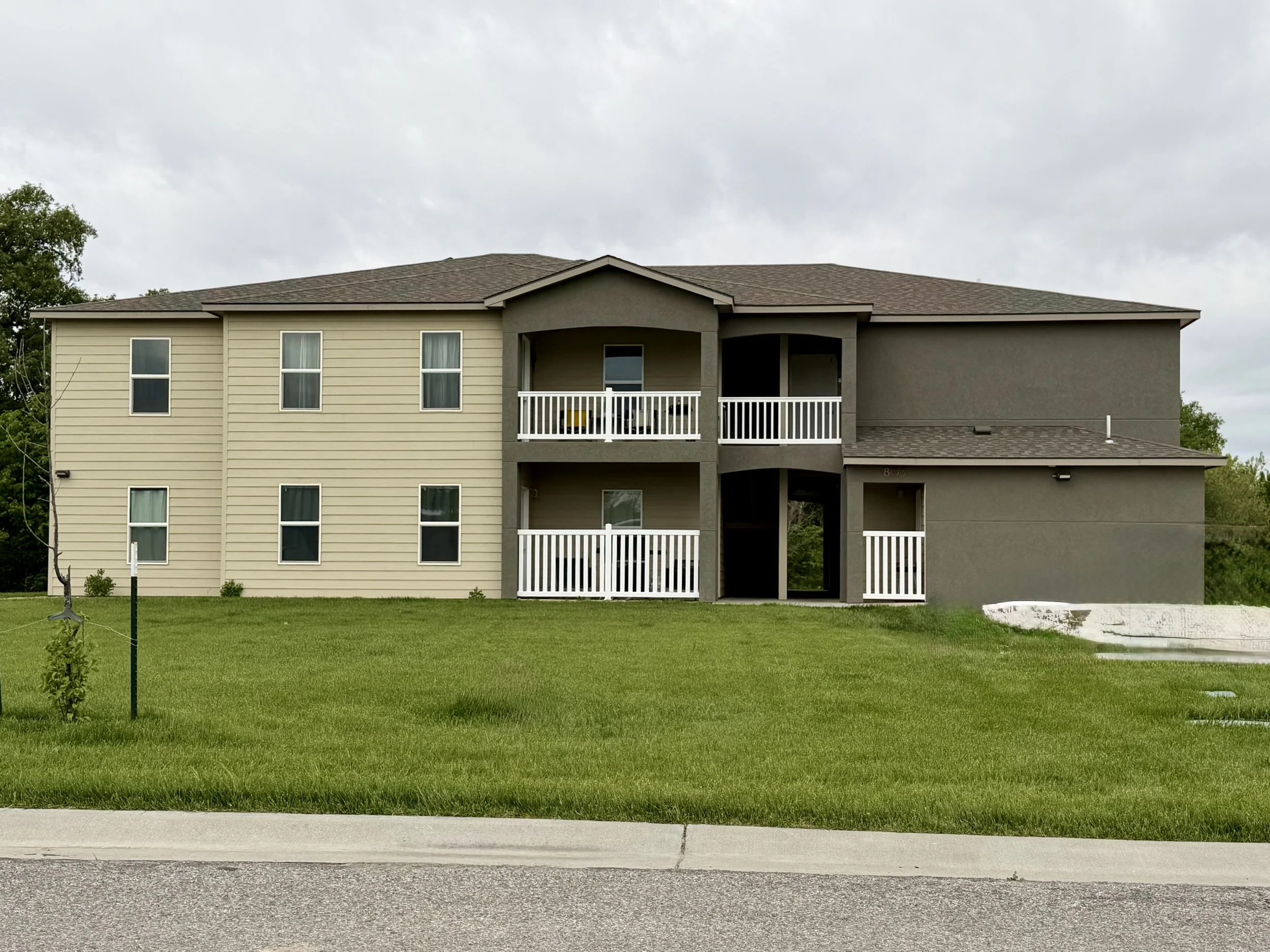 803 & 801 Beeson Court