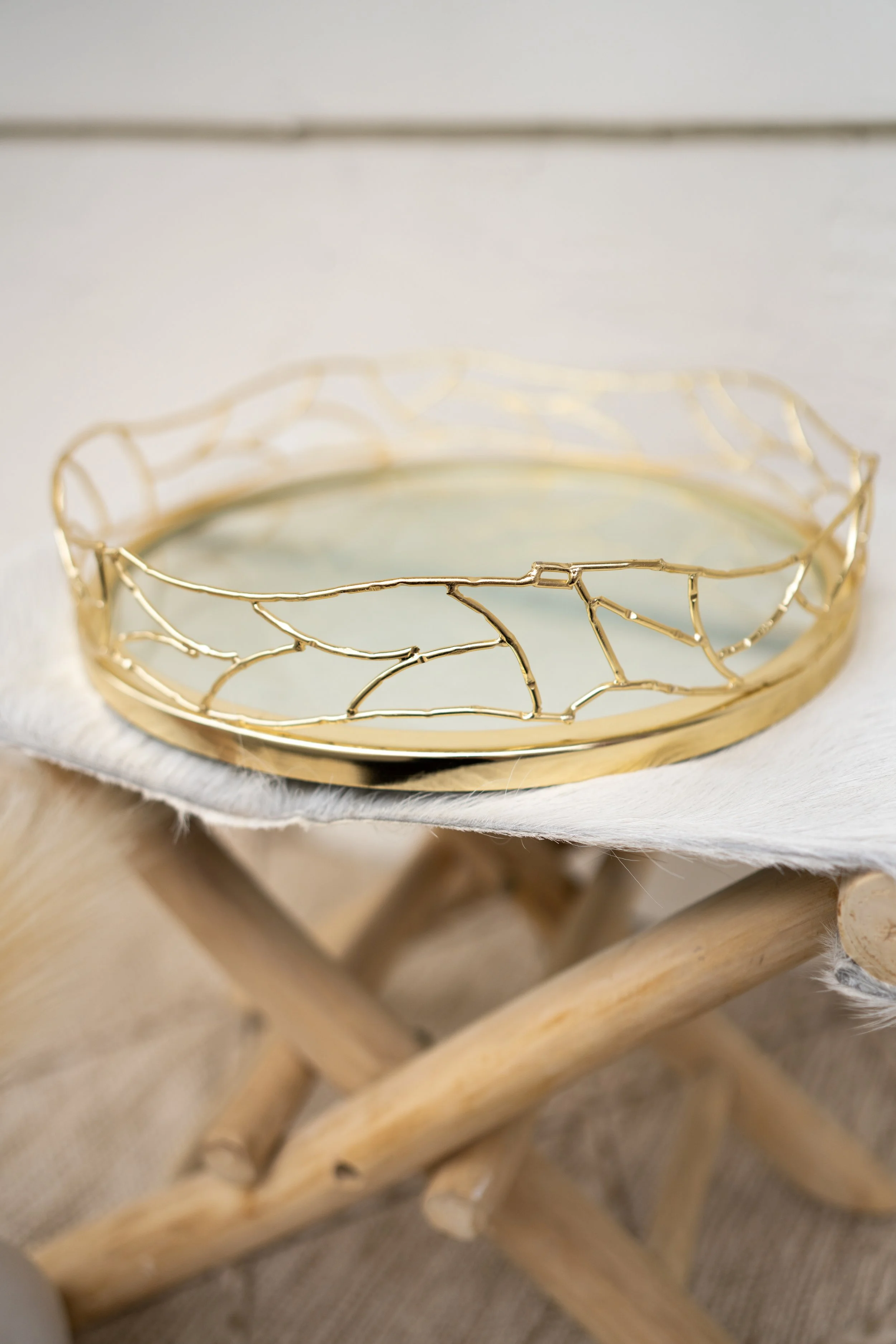 Noora Golden Elegance Tray
