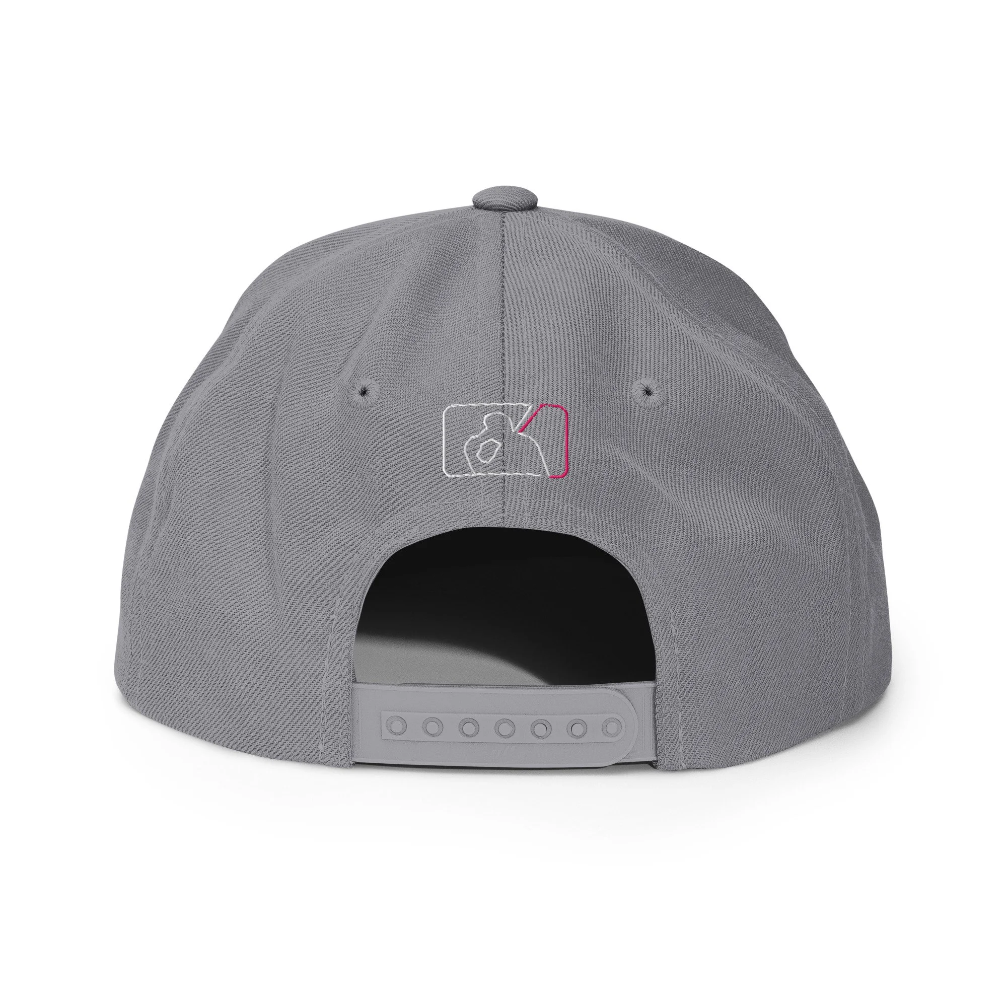classic-snapback-silver-back-6a6977caad1c7.jpg