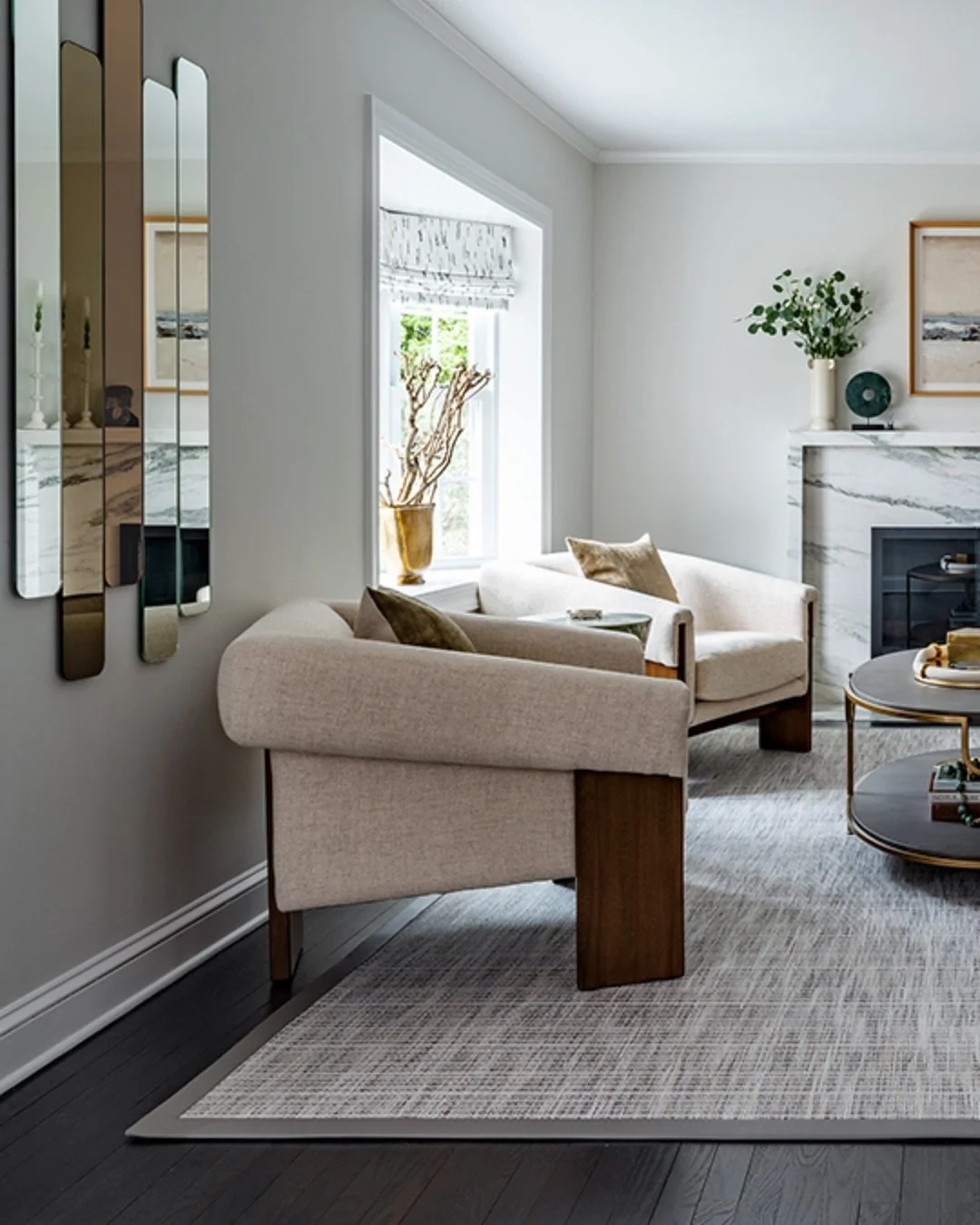 Thinking about giving your living room a refresh? Consider updating your fireplace mantel and surround! Think natural stone, thoughtful slab placement, a well-designed wall above, and accessories that feel intentional.

For our full list of expert id