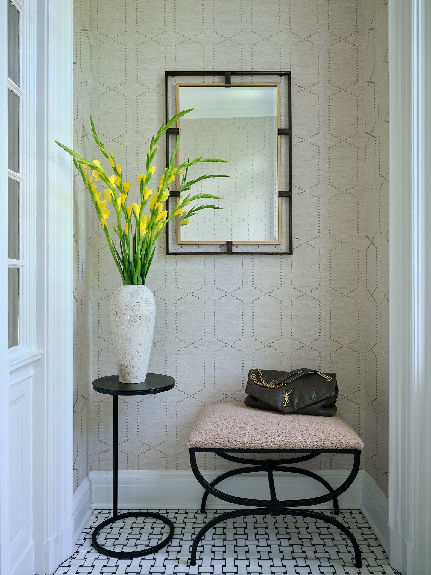 Spring is in the air, and so is the reveal of our latest project. 

The addition of fresh blooms brings the vestibule of this Scarsdale Colonial to life - one of our favorite ways to effortlessly refresh a space with each changing season and add a po