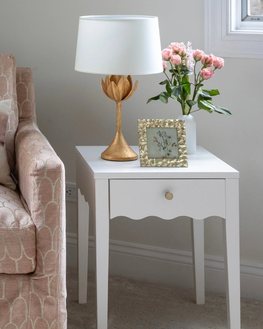 Tiny details for tiny clients. 💫
.
Design by: @7b_design 
Photos by: @julie.leffell.photo 
.
Westchester Nursery Design | Westchester Luxury Designer | Westchester Interior Design | Scarsdale Home Design | Scarsdale Interiors | Blush Nursery | Girl&