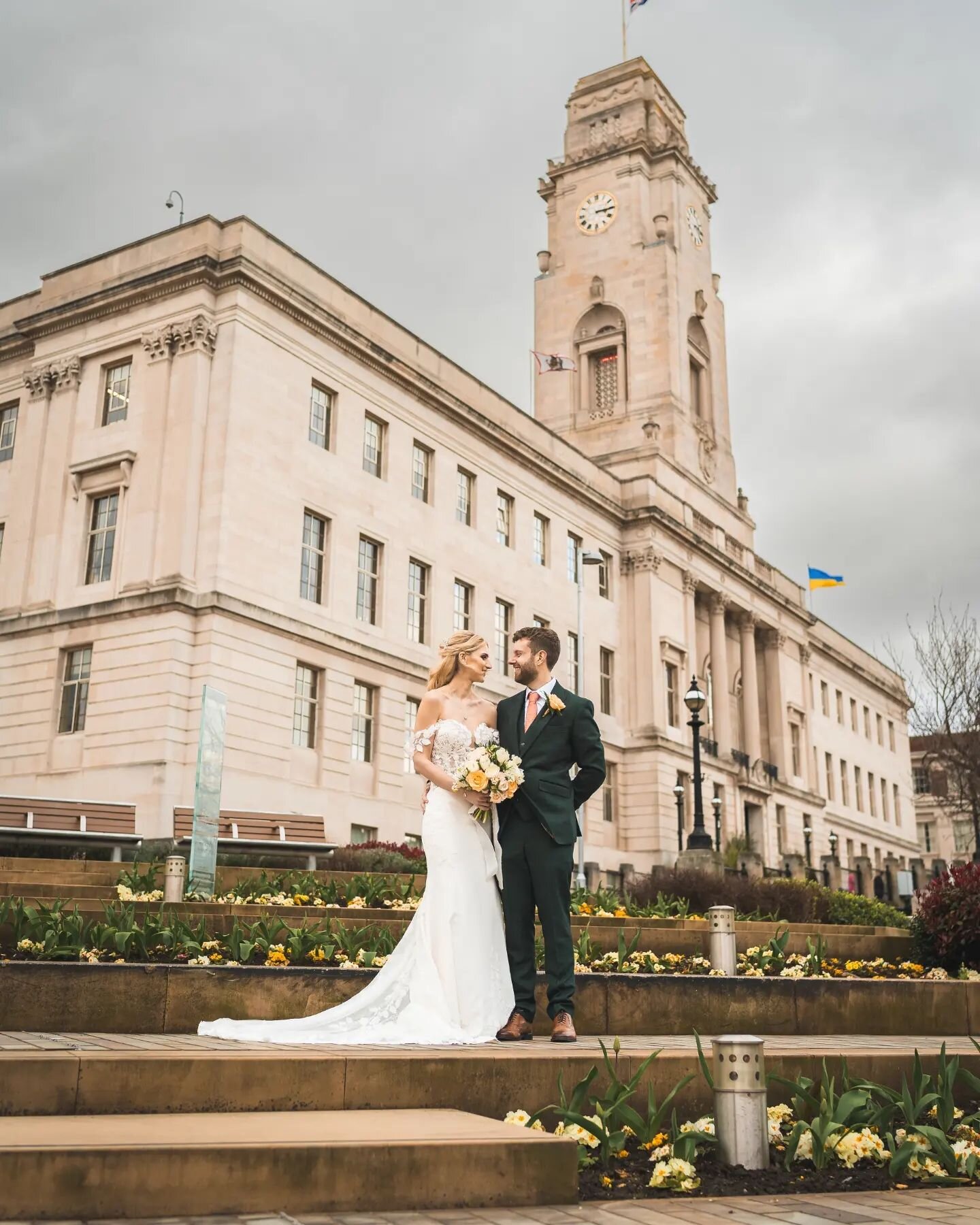 Massive Congratulations to Jade and Ryan for a beautiful, if a bit chilly, wedding yesterday!

#SouthYorkshireWeddings
#SheffieldWeddingPhotography
#YorkshireBrides
#UKWeddingInspo
#WeddingPortraitsUK
#ElegantWeddingsUK
#LoveInYorkshire
#NorthernLove