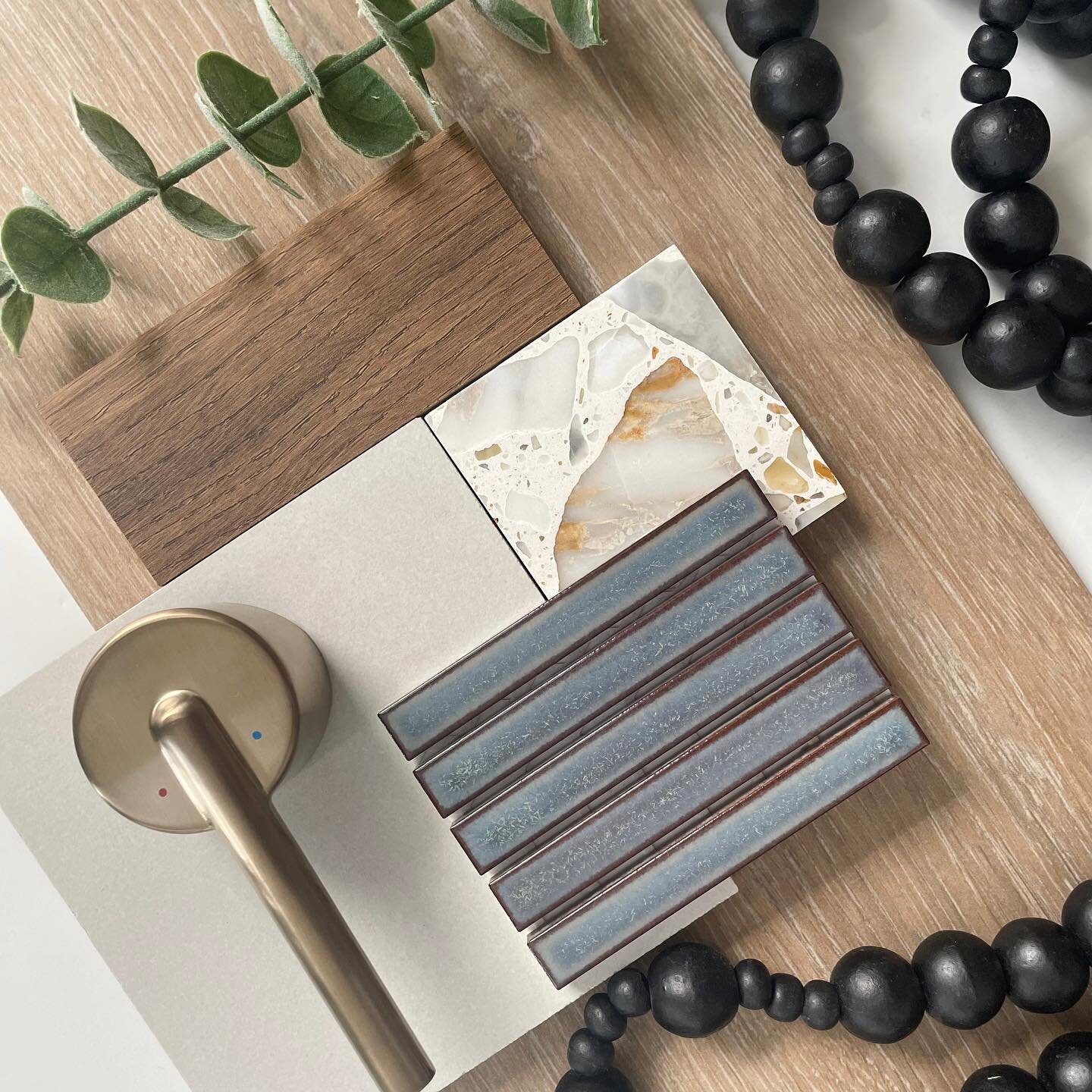 It&rsquo;s the blue for me. No wait&hellip; the terrazzo. Or maybe it&rsquo;s the perfect gold from these @deltafaucet fixtures. 

Here&rsquo;s our material palette for our own master bathroom. We thought looooong and hard about this. Let me tell you