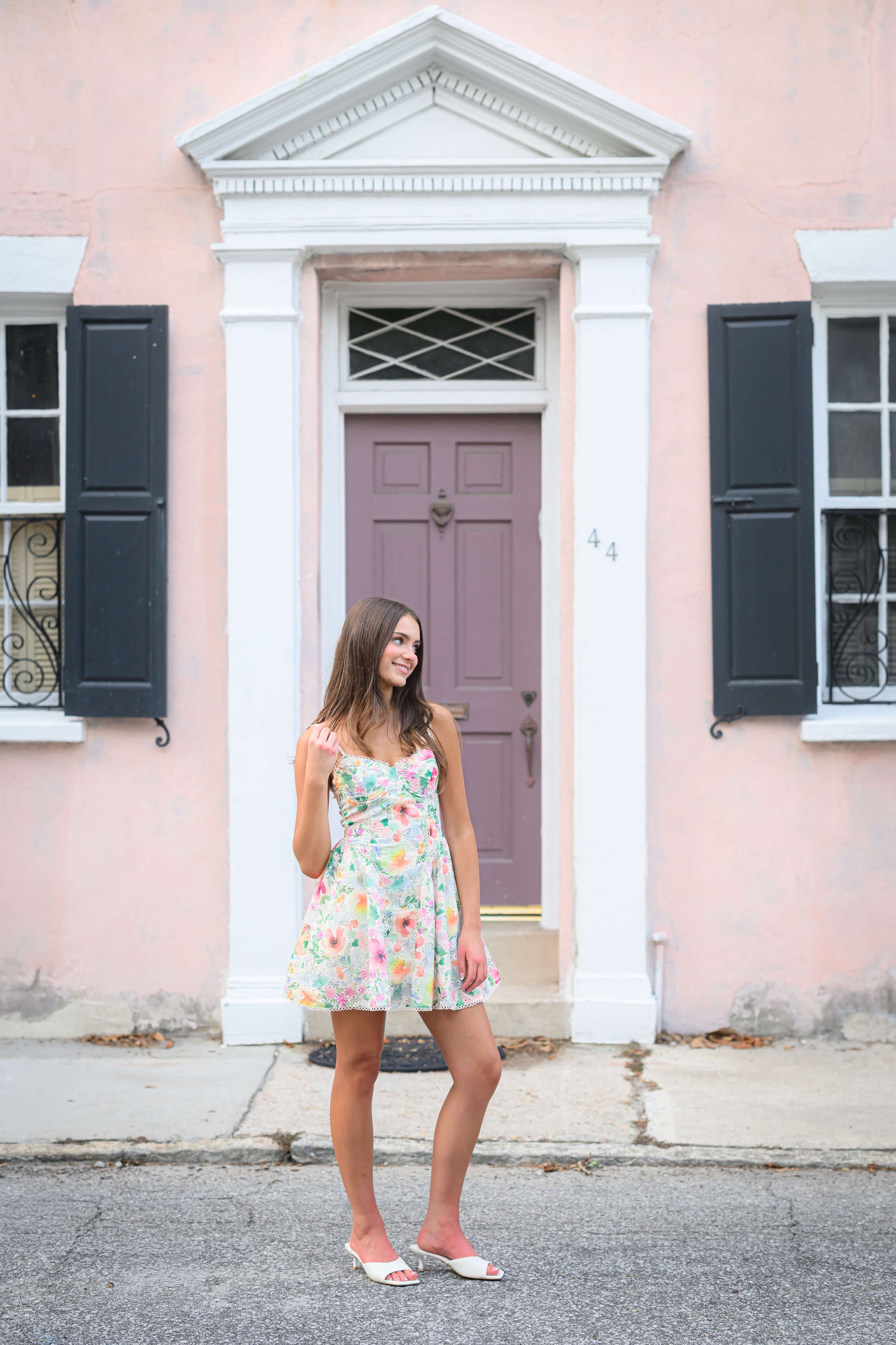high-school-senior-photos-tradd-street-pink-house.jpg