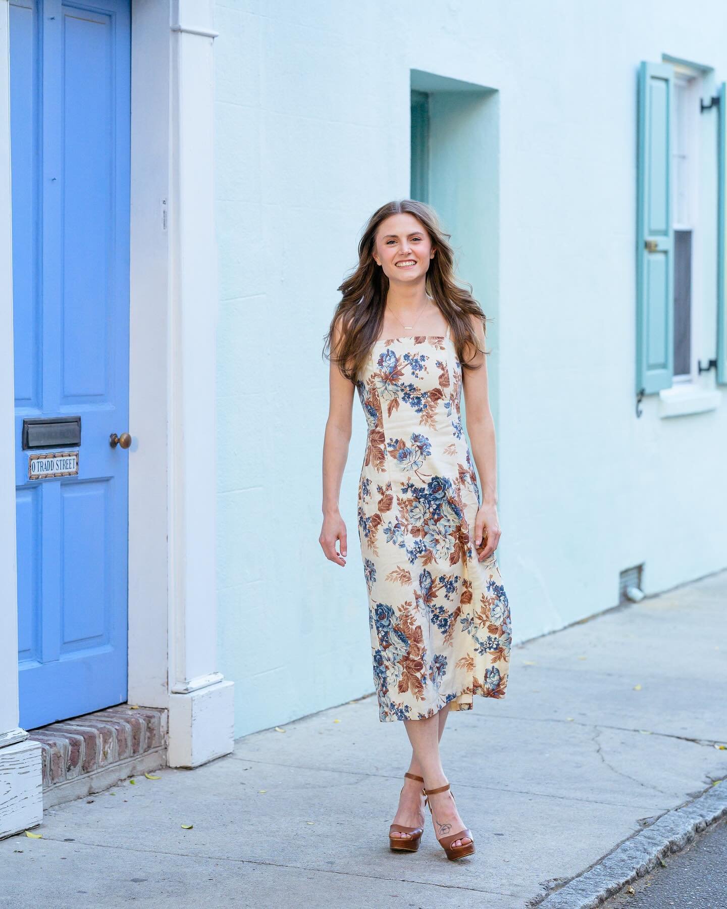 Congratulations to this incredible soon-to-be MUSC med school grad! As you set your sights on UVA this fall, we captured some magical moments from Tradd Street to the Battery. 
Here&rsquo;s to celebrating your journey and the amazing MD you&rsquo;re 
