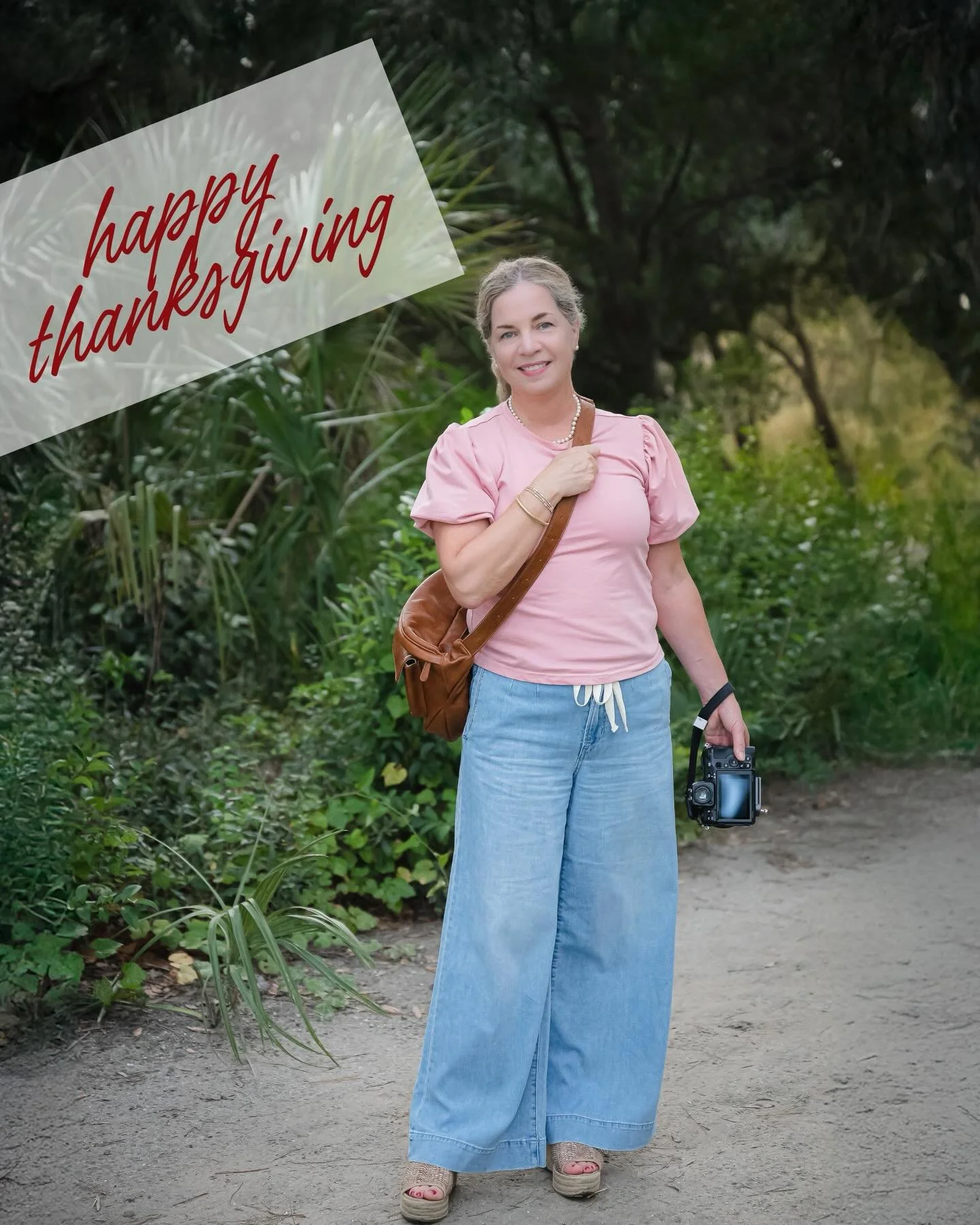 Thank you for trusting me to capture your stories! 🧡

Some days I&rsquo;m exploring the city streets with graduating seniors, some days I&rsquo;m at the beach with families, and other days I&rsquo;m helping a business owner highlight the heart behin