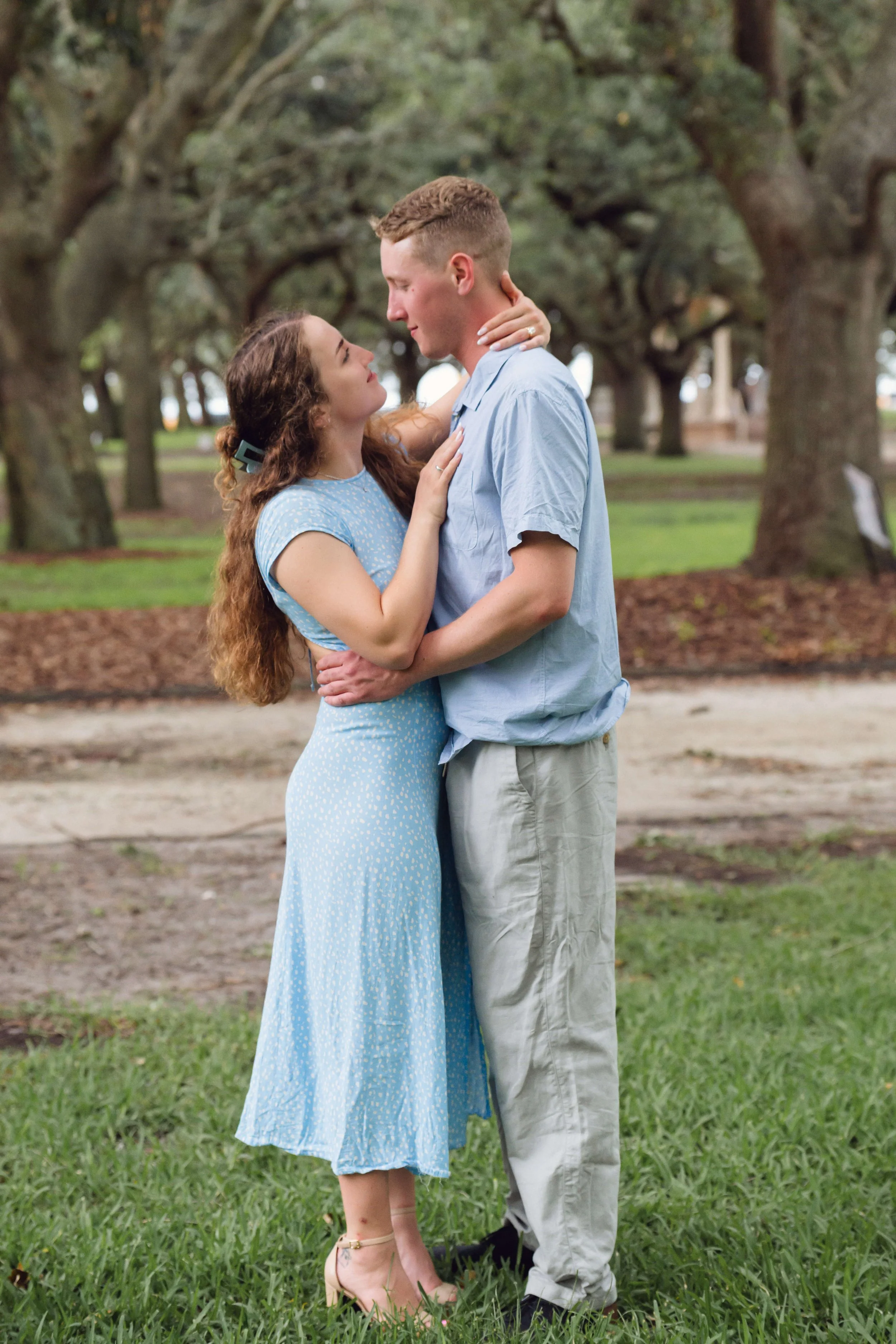 surprise-wedding-proposal-white-point-garden-charleston-3.jpg