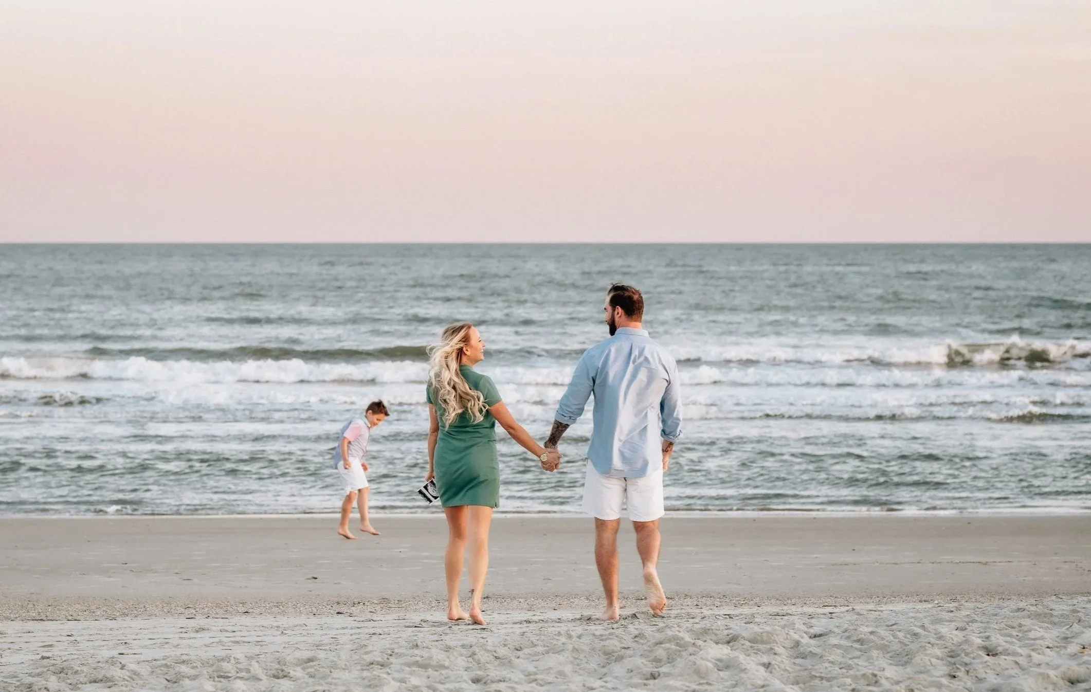shannon+beach+baby+announcement-5.jpg