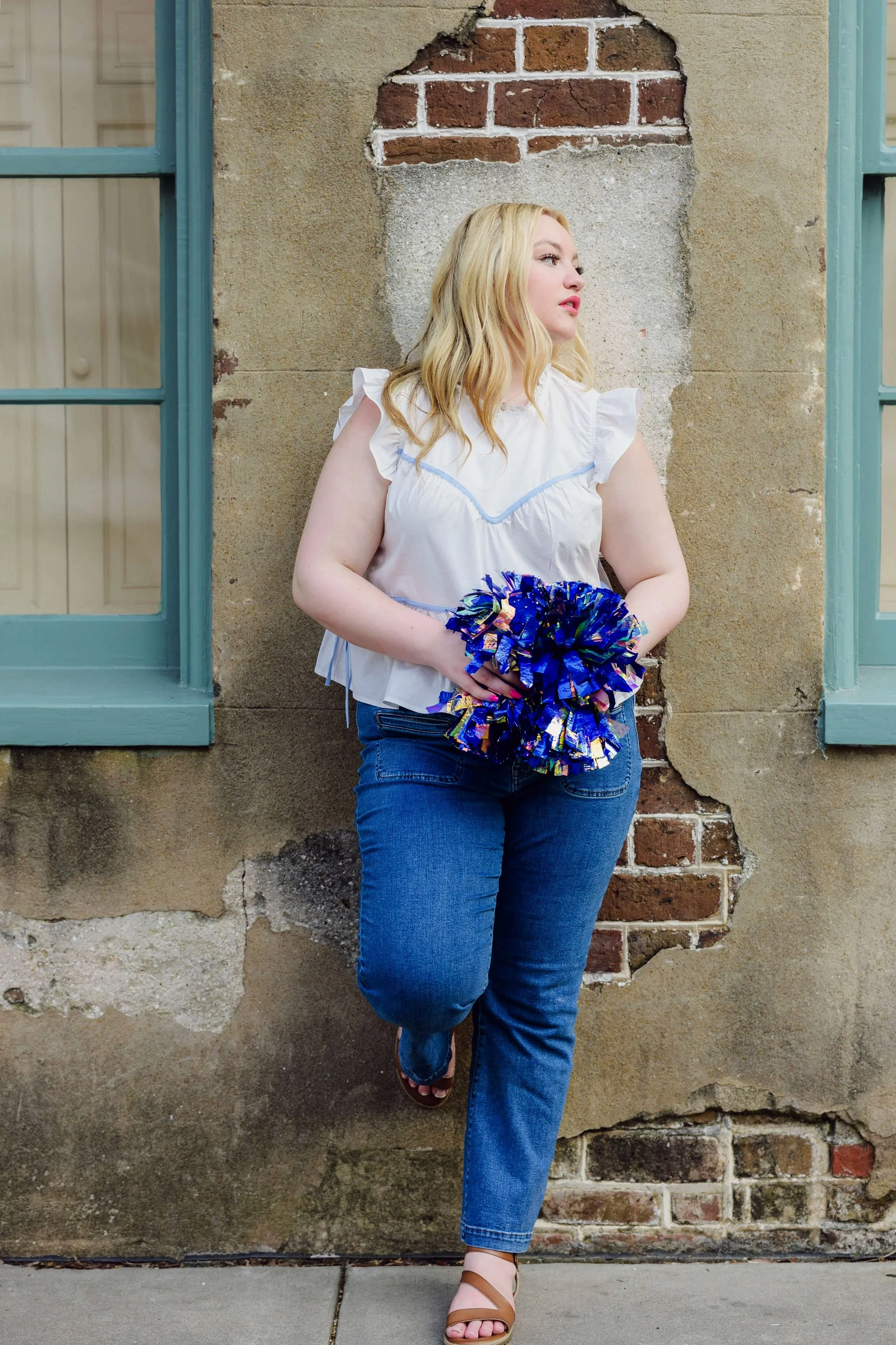 downtown-charleston-senior-portraits-historic-streets-24.jpg