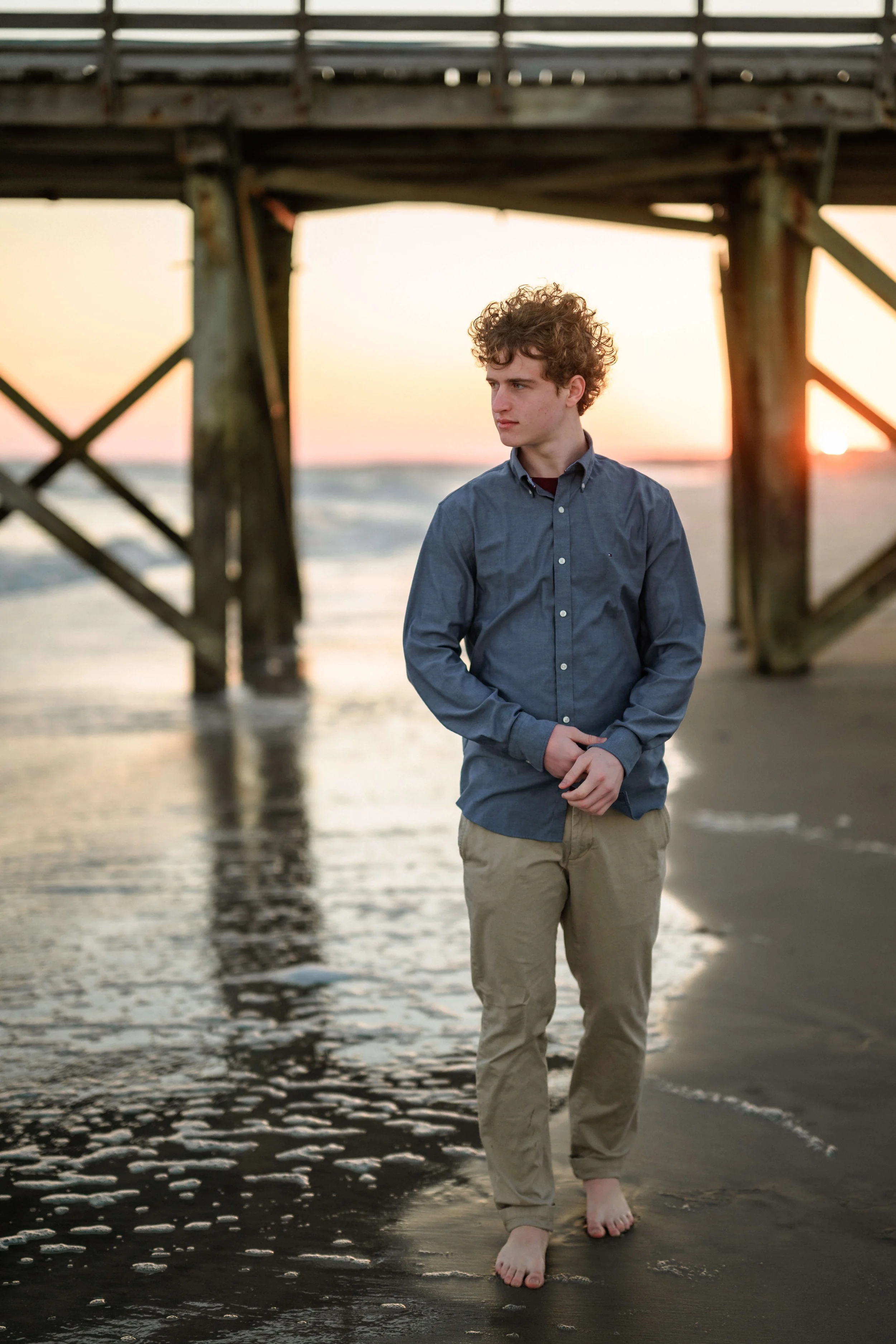 senior-session-isle-of-palms-boy-blue-shirt-sunset-4.jpg
